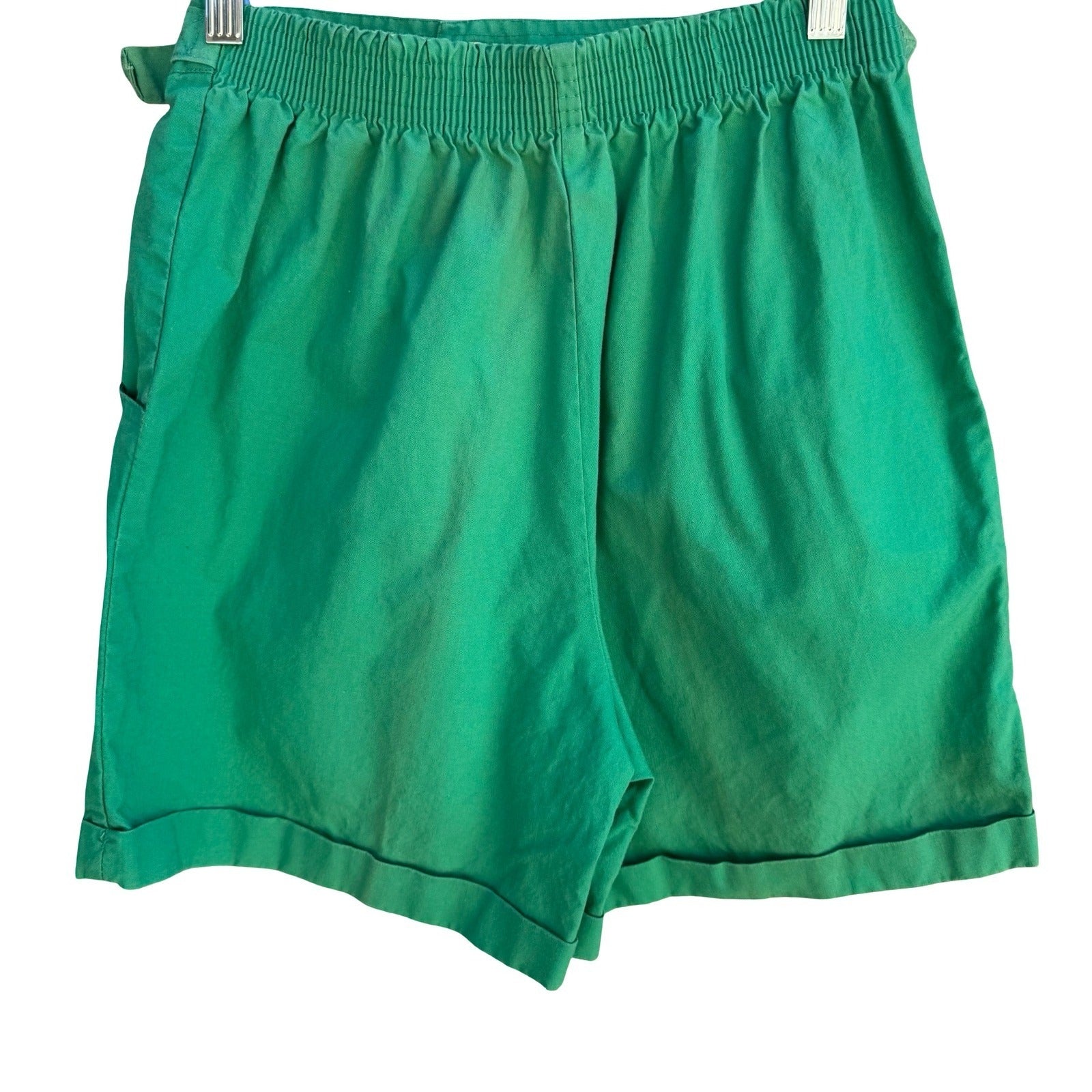Vintage 80s Preppy Green High Waisted Pleated Mom Shorts Adjustable D-Ring S