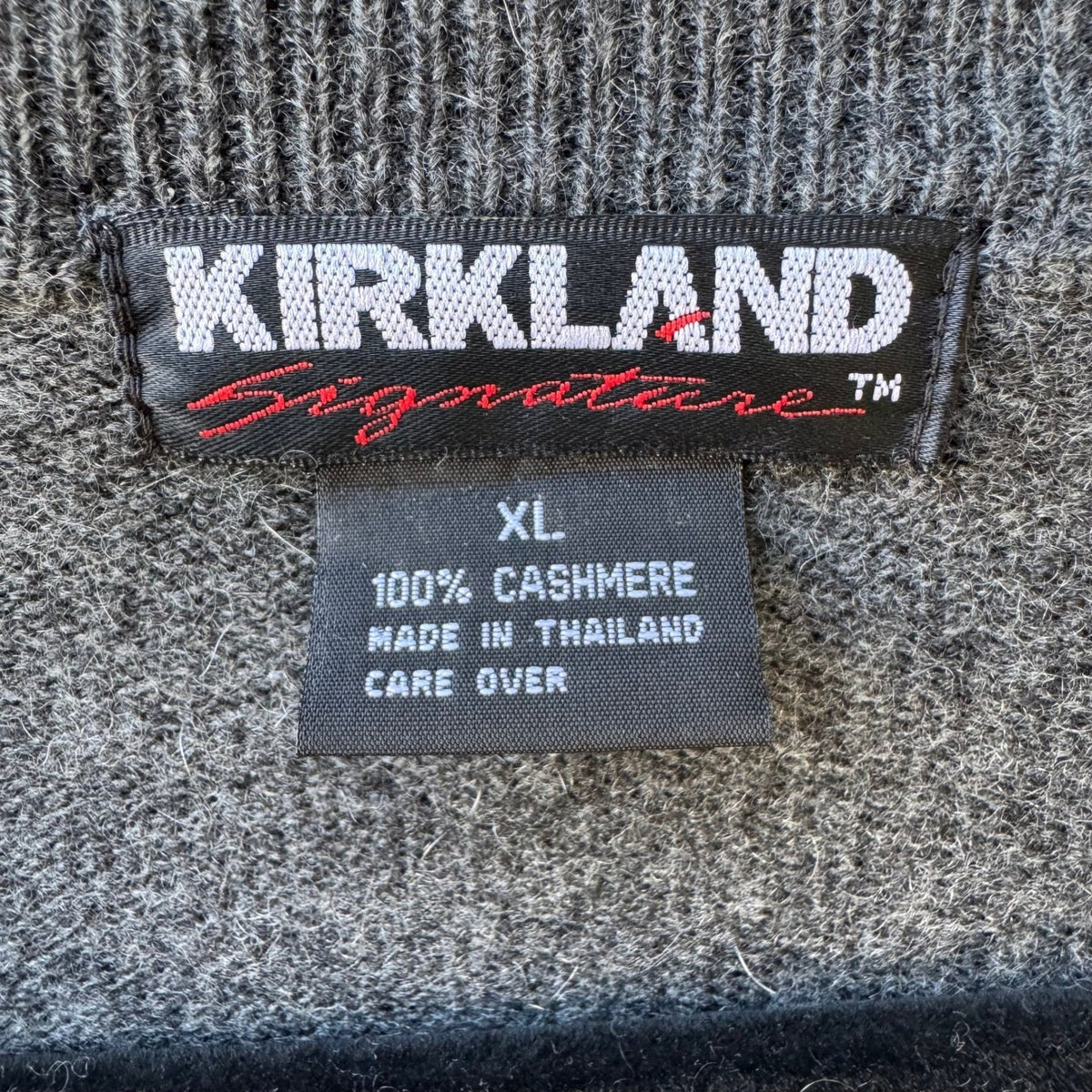 Kirkland Signature Cashmere V-Neck Quiet Luxury Minimalist Sweater Grey Mens XL