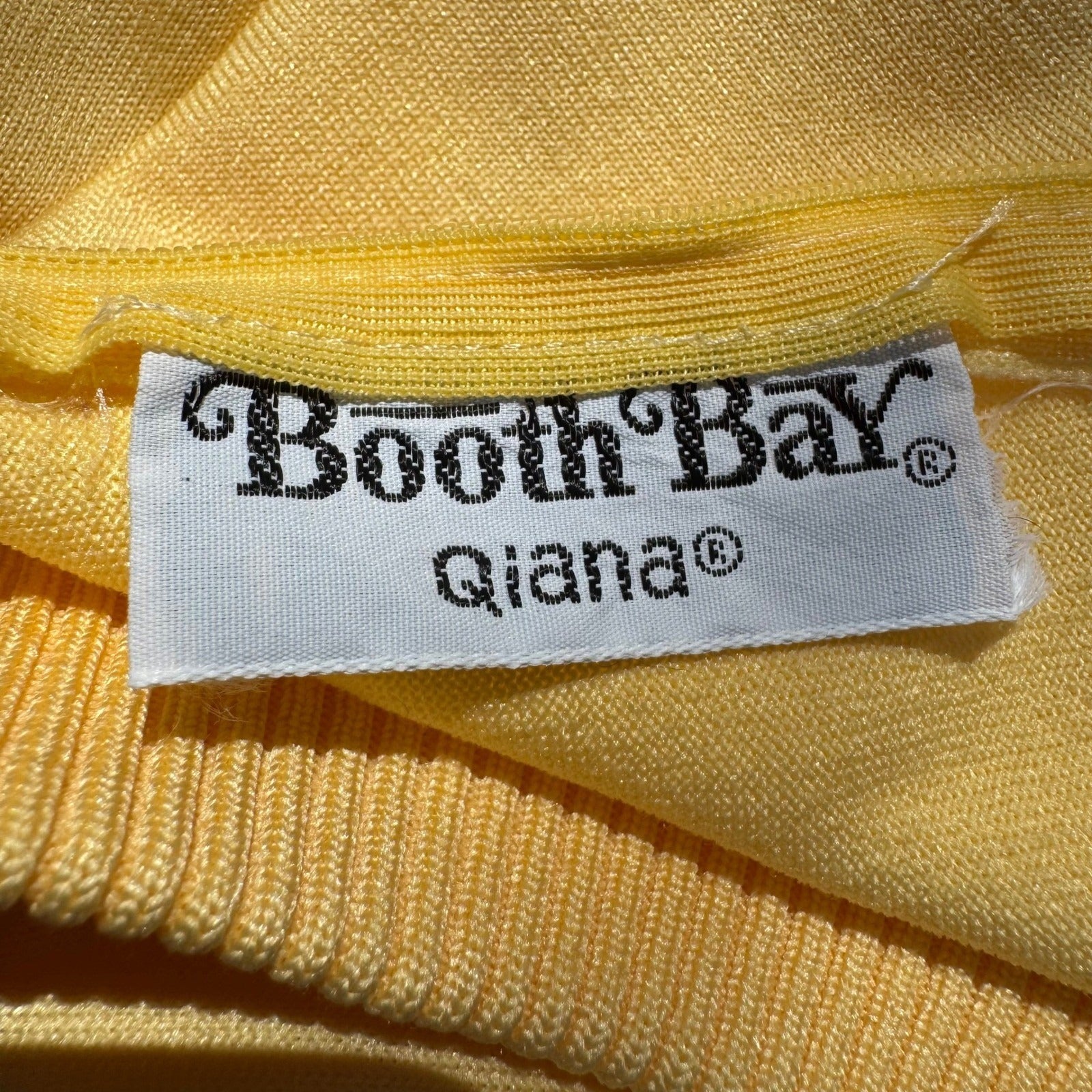 Booth Bay Qiana Vintage Sleeveless Mock Neck Knit Top Yellow 1970s Retro Mod