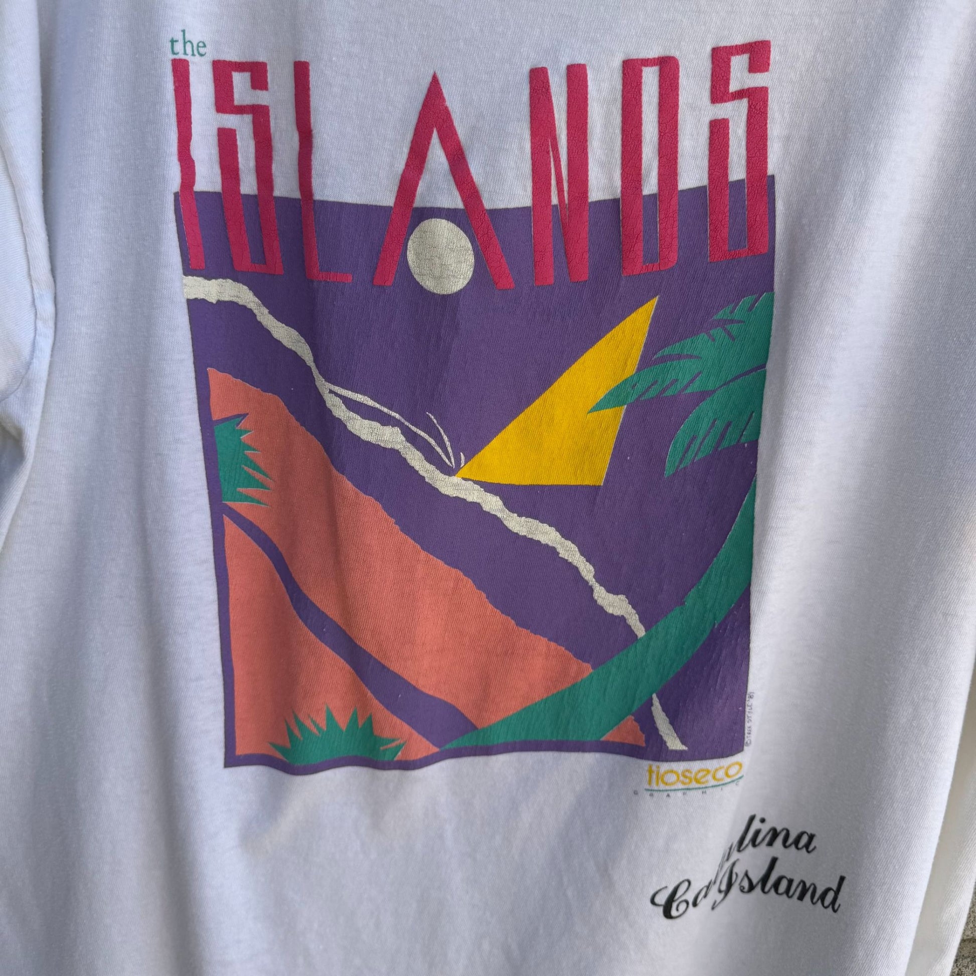 Vintage 80s Catalina Islands Graphic White Crew Neck Hugger Free Style Shirt OS