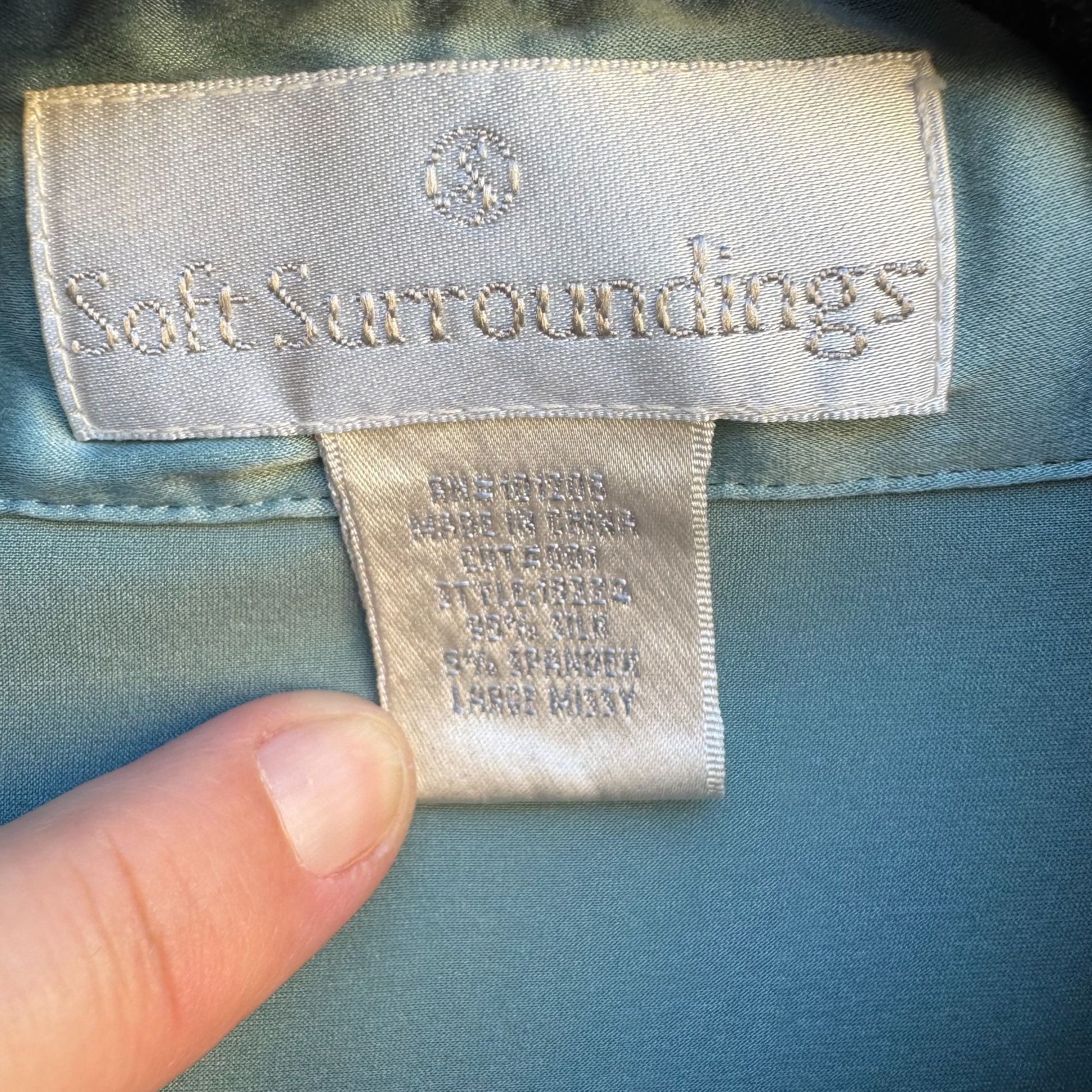 Soft Surroundings Womens Silk Pearlized Button Long Sleeve Mint Shirt Blouse L