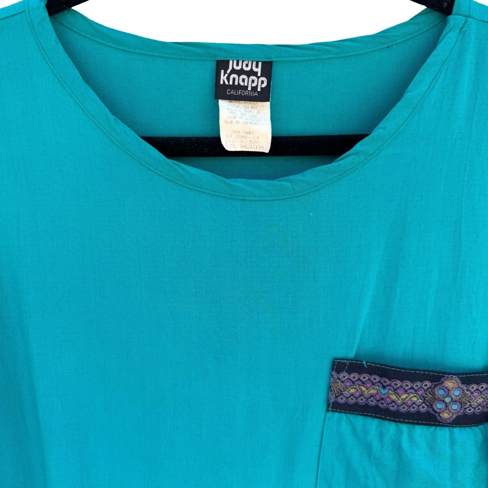 Judy Knapp California Vintage Teal Rayon Pocket Top Embroidered Trim Medium USA