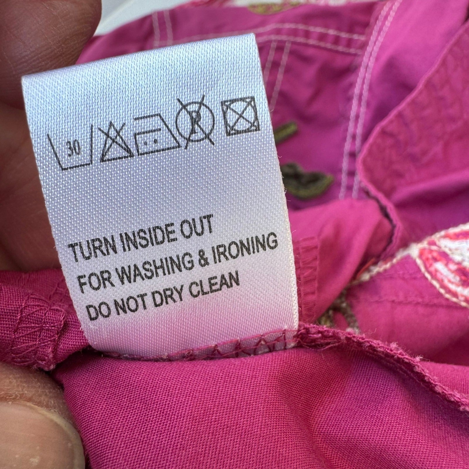 Love Polly Y2K Cowgirl Floral Chenille Embroidered Western Snap Shirt Pink XS