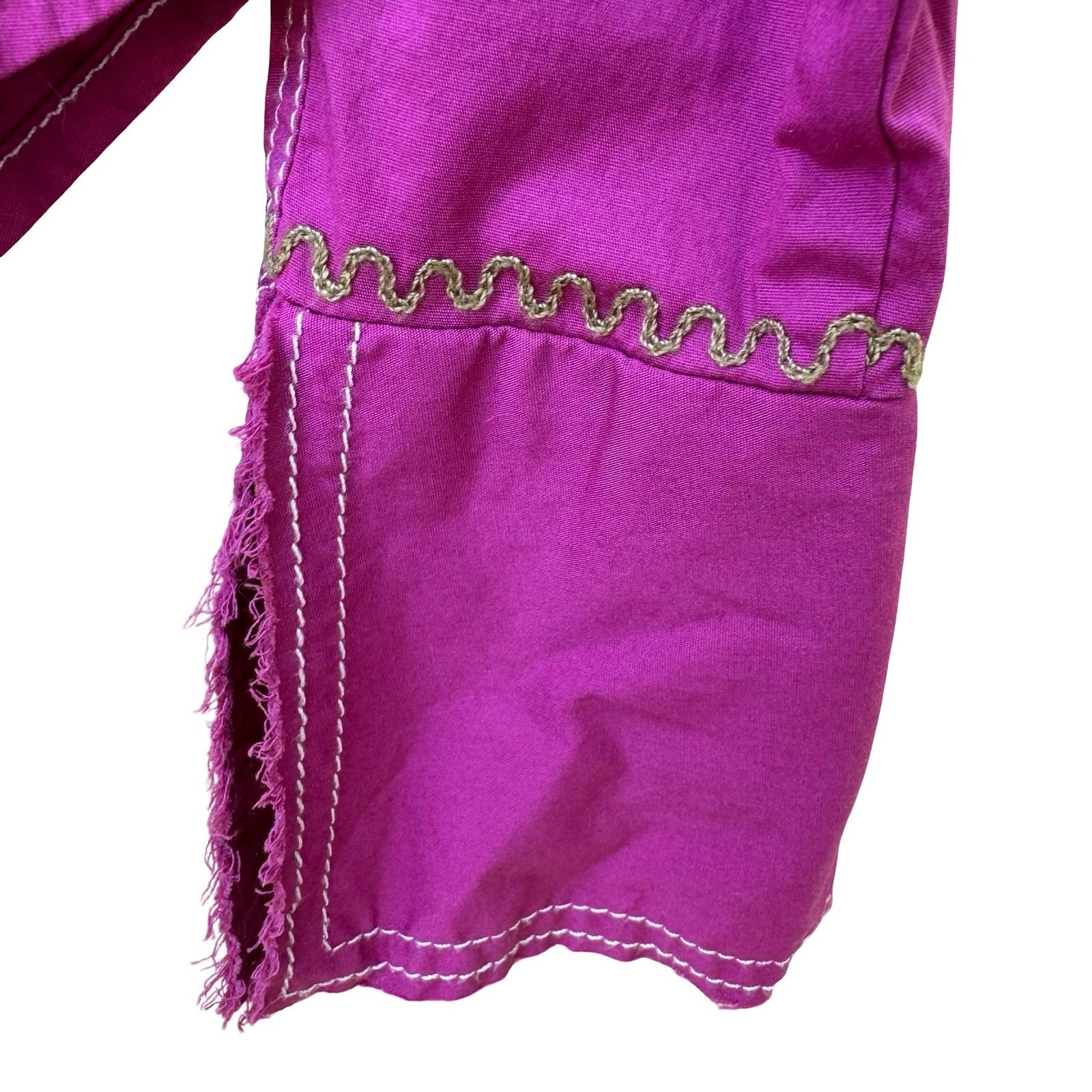 Love Polly Y2K Cowgirl Floral Chenille Embroidered Western Snap Shirt Pink XS