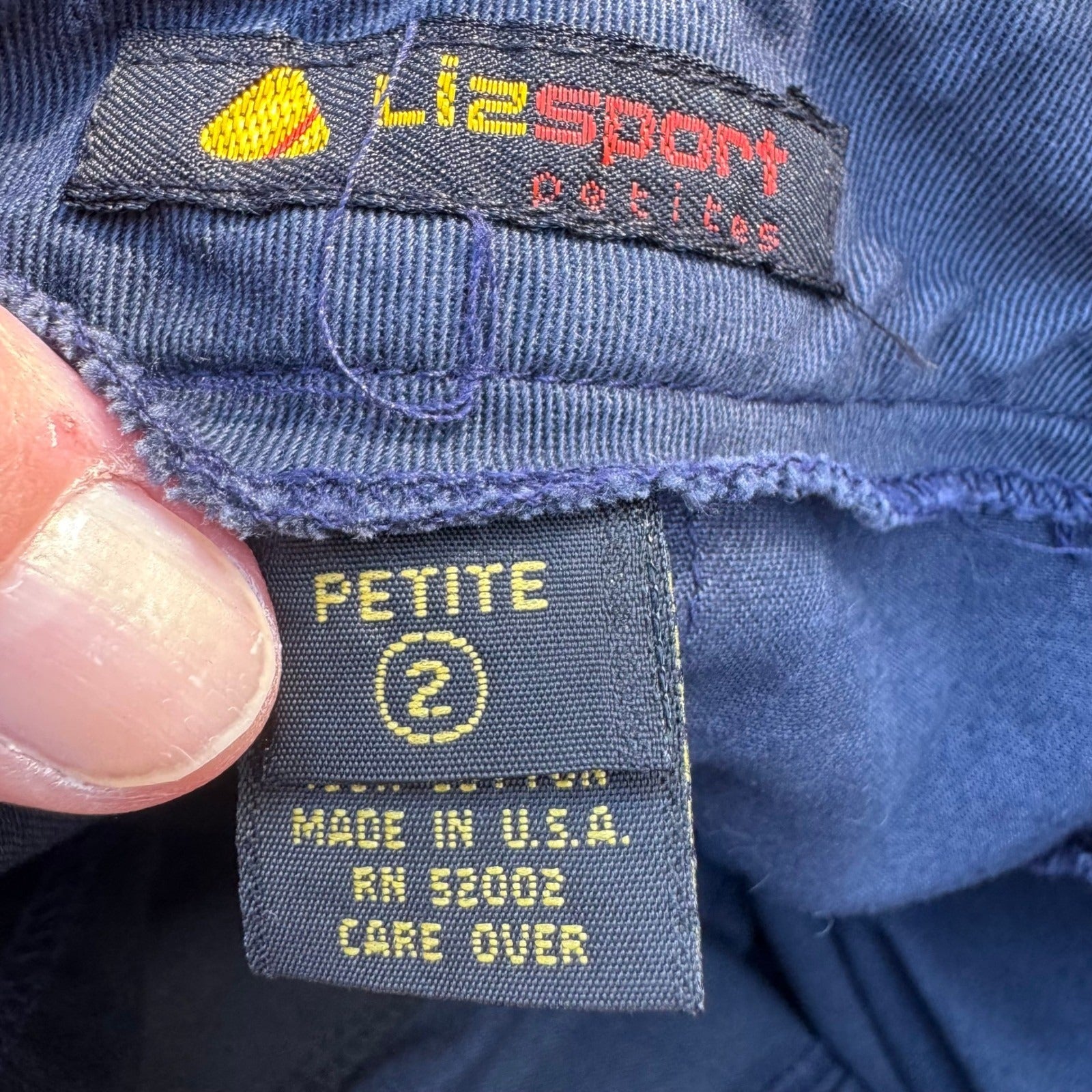 LizSport Vintage 80s Navy Blue V-Yoke Pleated Pencil Skirt Womens 2 Made in USA