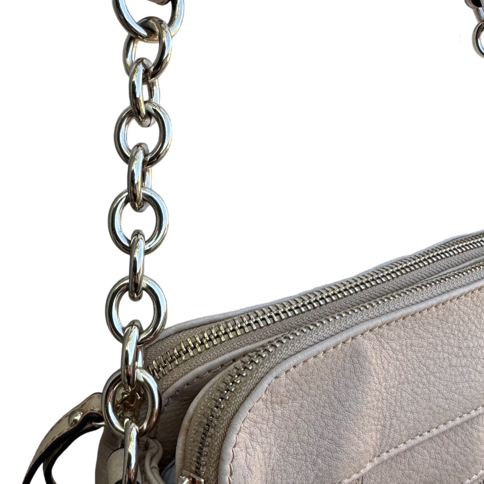 B Makowsky Beige Leather Shoulder Bag With Chain Strap & Gold Hardware