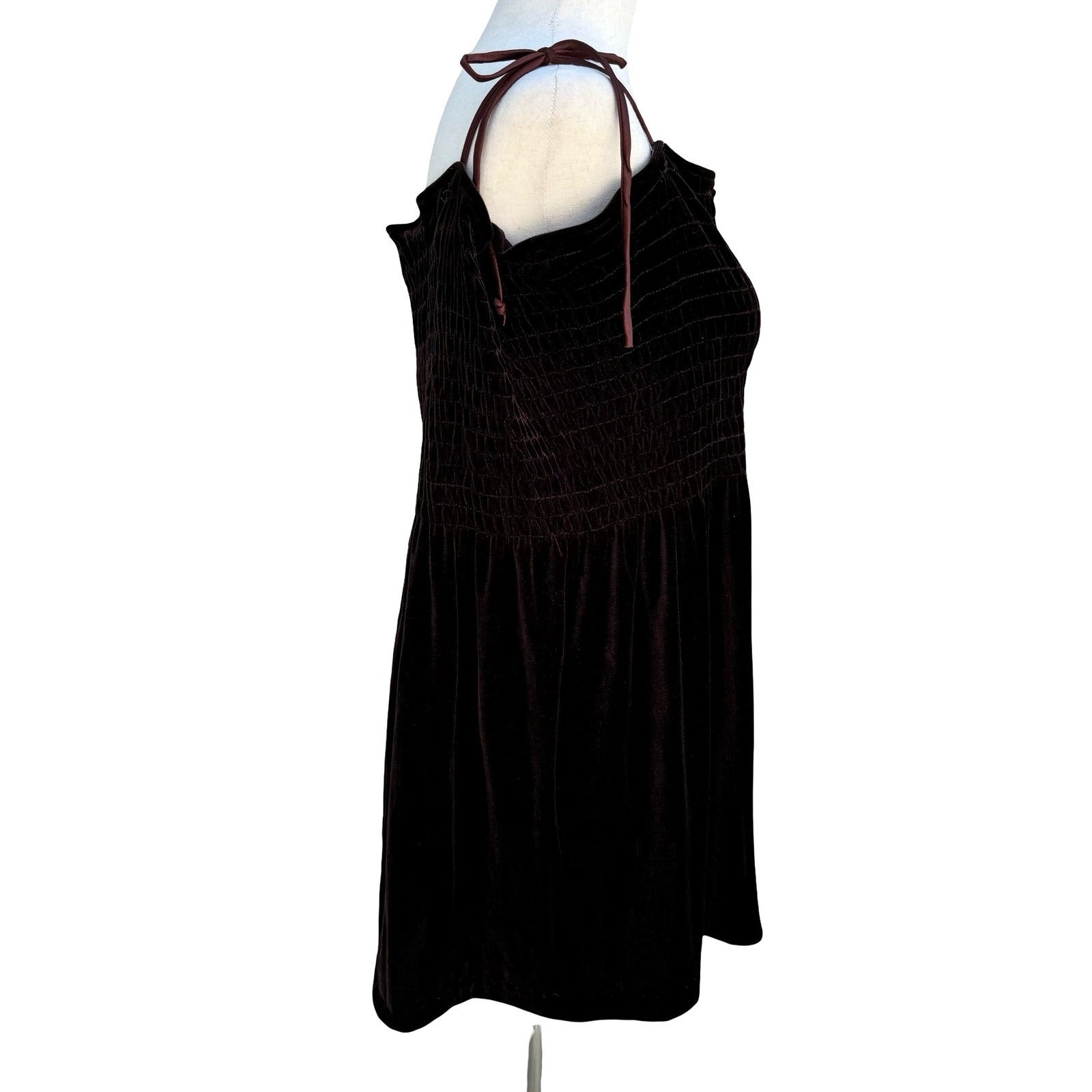 Active USA Y2K Brown Velvet Smocked Tunic Top Tie Shoulder Straps Womens L
