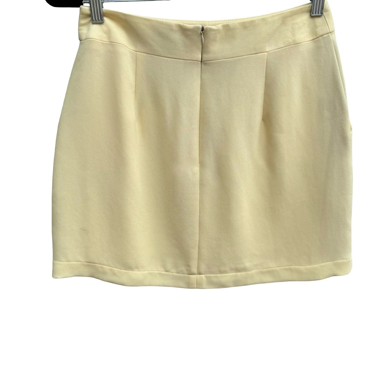 BCBG Max Azria Vintage Y2K 90s Butter Yellow Mini Skirt 8 Minimalist Preppy