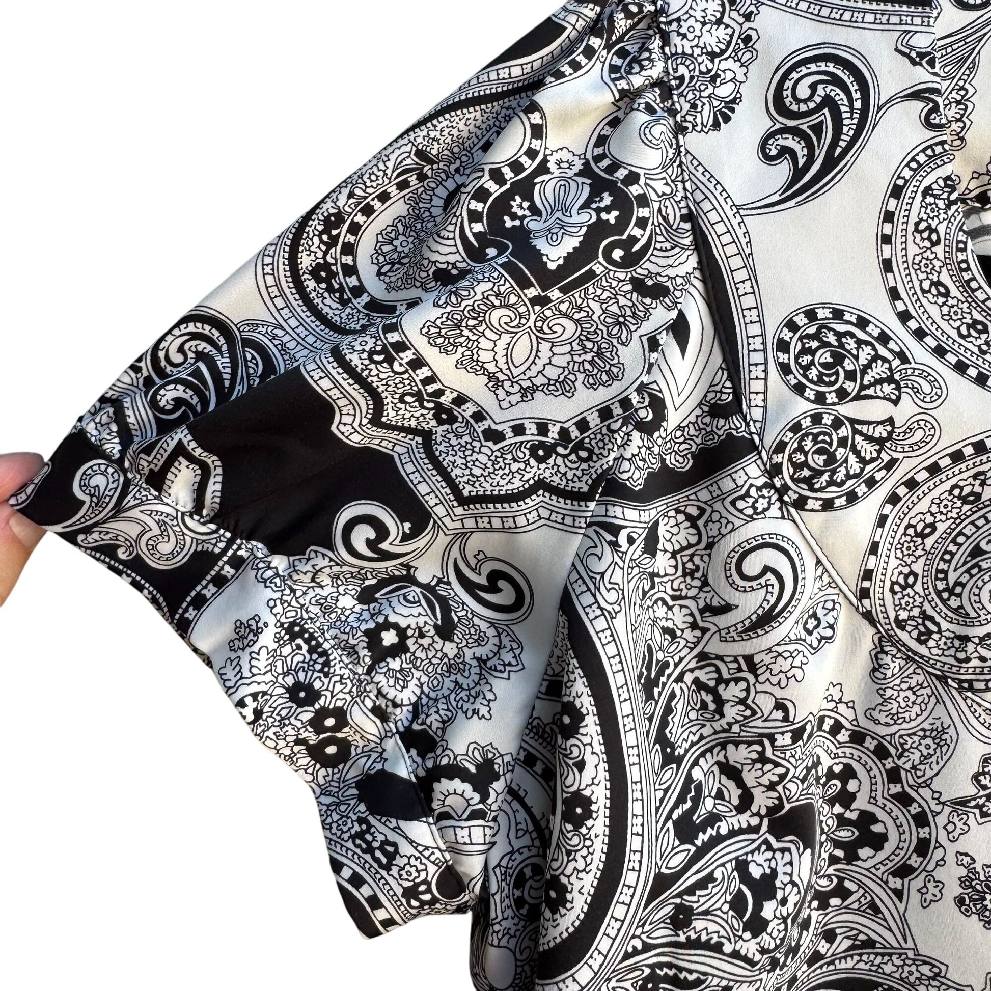 Sunny Leigh Womens Pleated Scoop Neck Paisley Print Cap Sleeve Tunic Blouse S