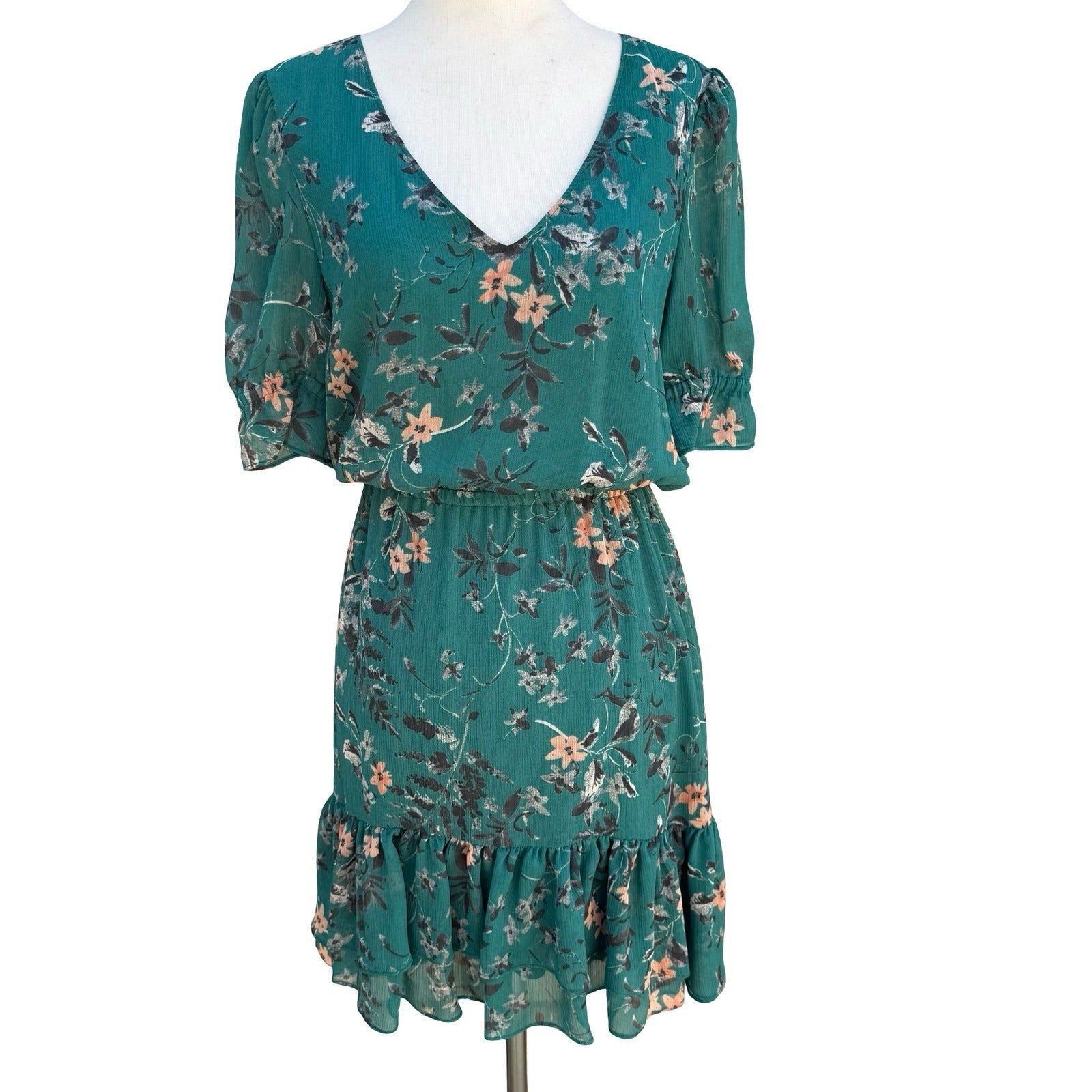 Express Green Floral V-Neck Ruffle Hem Flowy Mini Dress S Boho Romantic Cottage