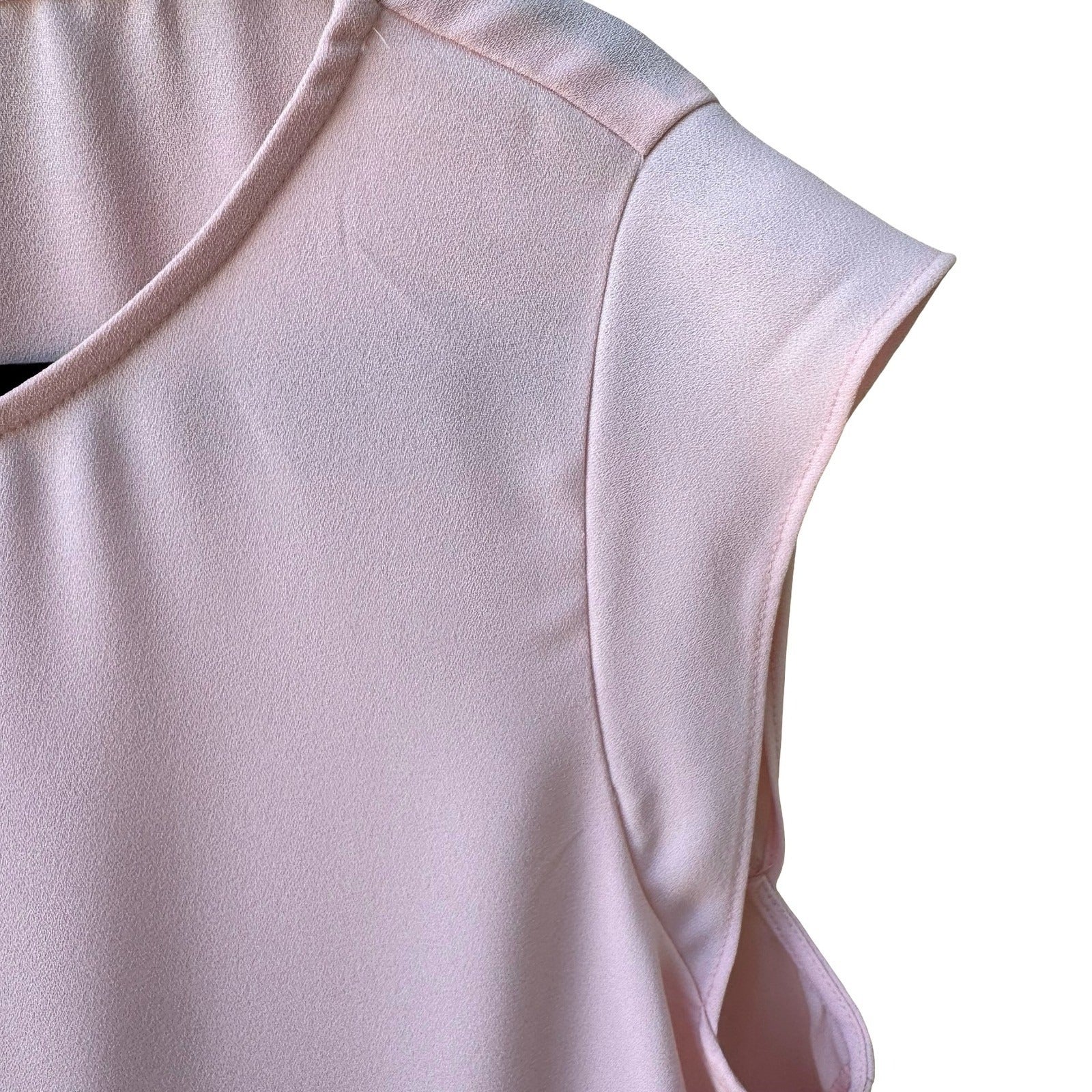 Tahari Arthur S Levine Feminine Pastel Pink Pleated Cinched Back Blouse L NEW