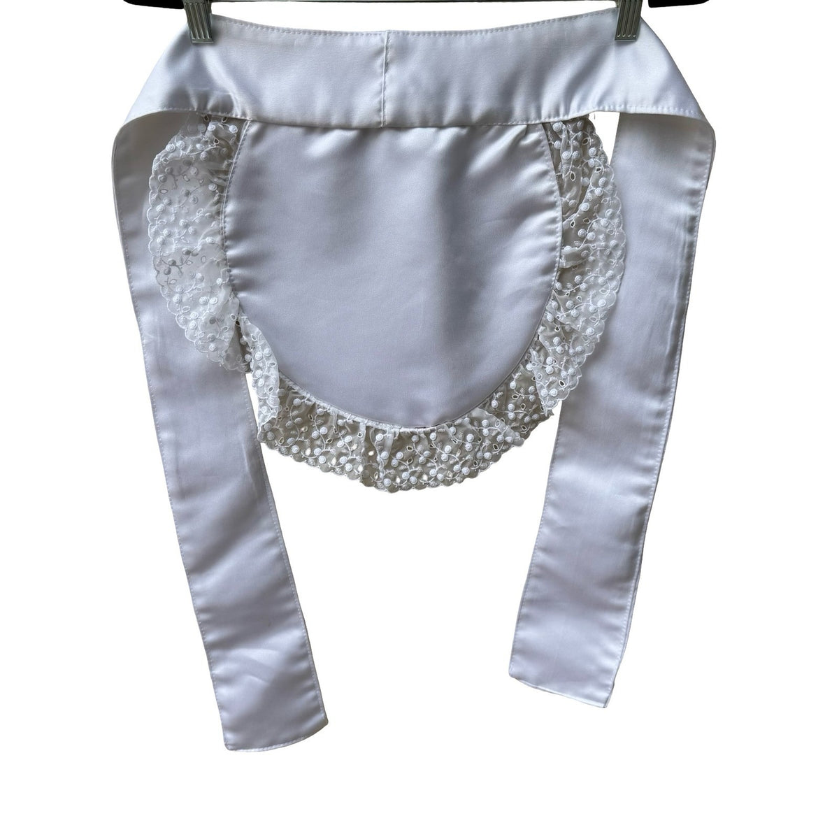 Vintage Cosplay Lolita Eyelet Lace Ruffle Satin French Maid Costume Half Apron
