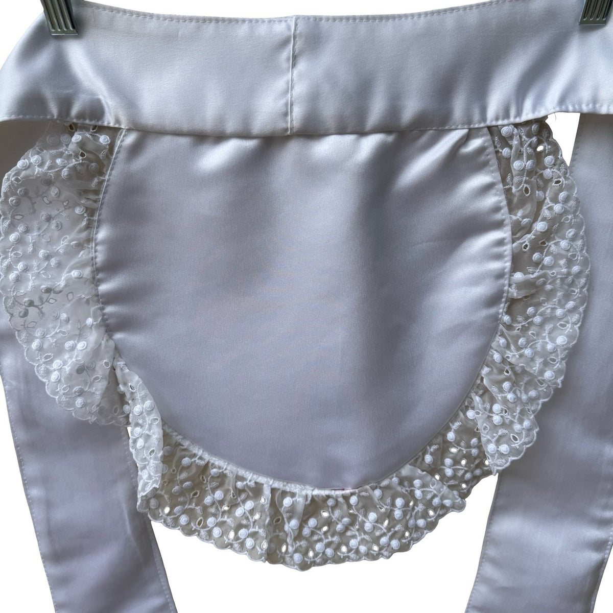 Vintage Cosplay Lolita Eyelet Lace Ruffle Satin French Maid Costume Half Apron