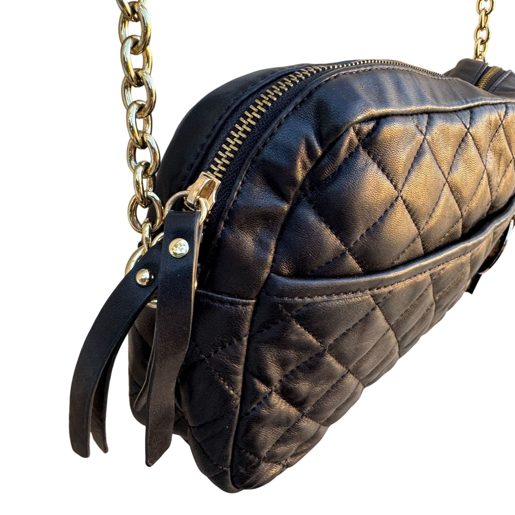 Isaac Mizrahi Black Quilted Leather Crossbody Bag Gold Chain Strap Tassel Accent