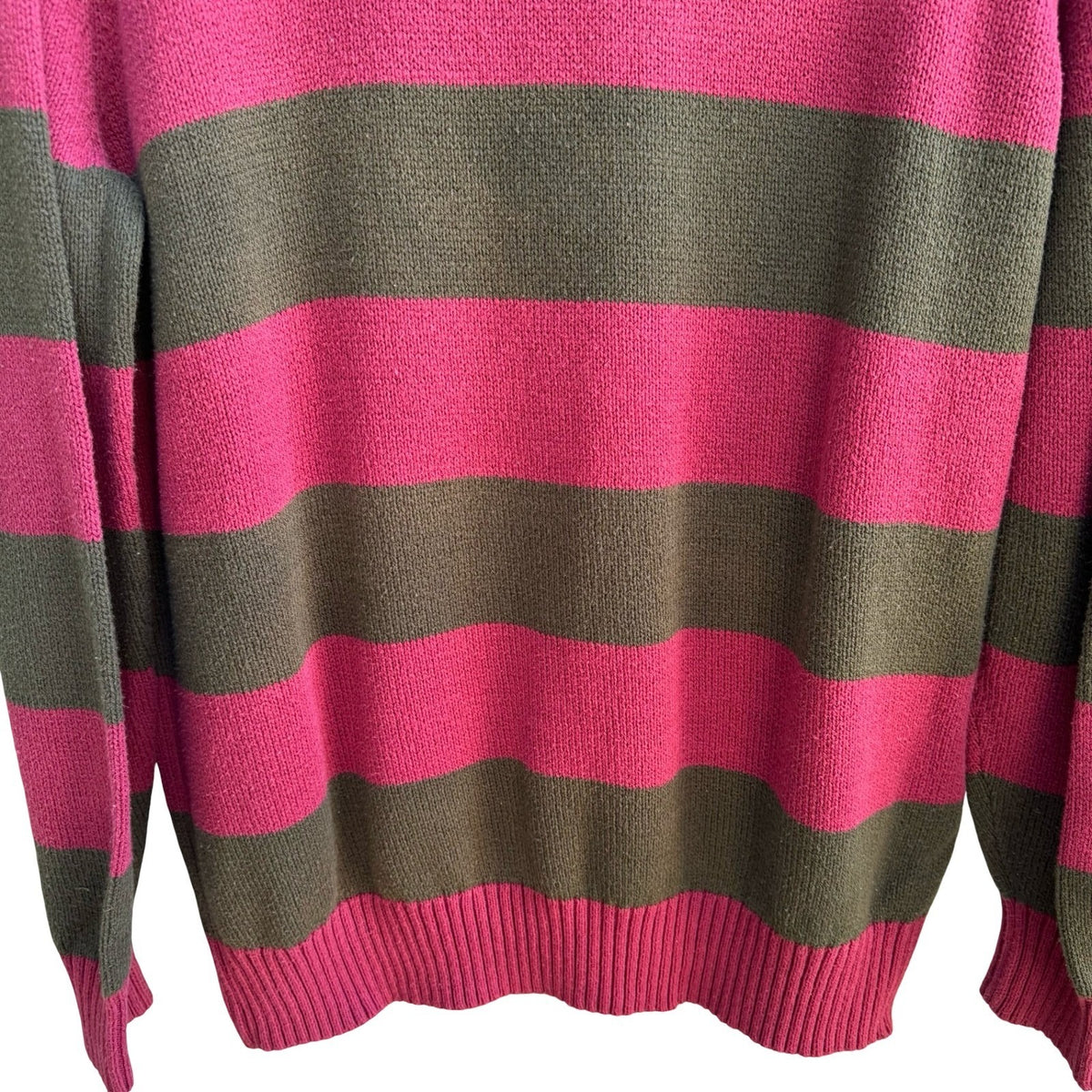 Spirit Nightmare on Elm Street Freddy Krueger Striped Halloween Sweater Mens M