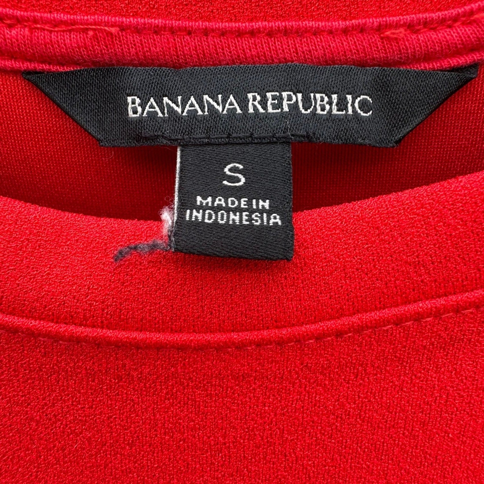Banana Republic Red Peplum Short Sleeve Blouse Crew Neck Stretch Knit Top Small