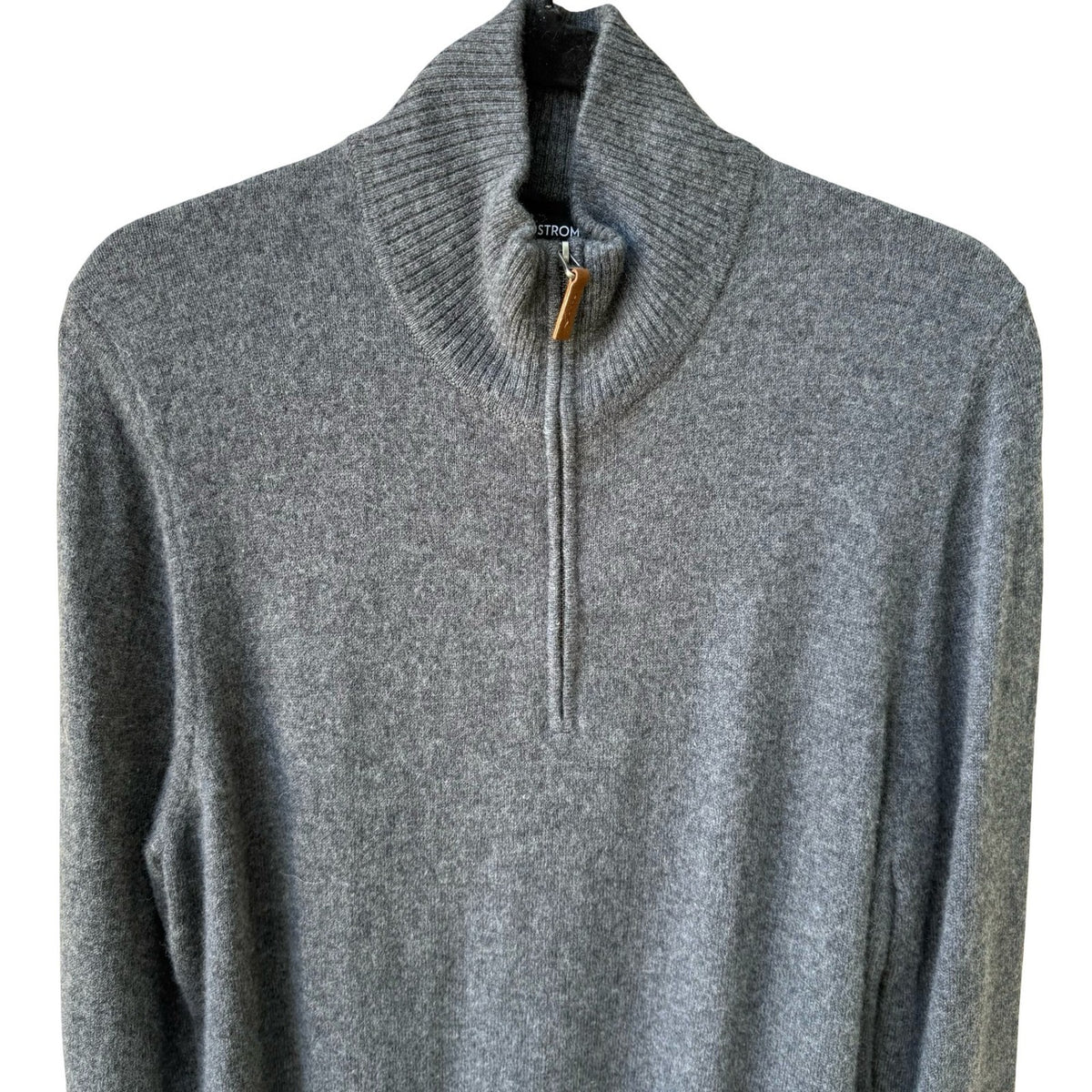 Nordstrom 100% Cashmere Quiet Luxury Quarter Zip Mock Neck Sweater Mens Grey L