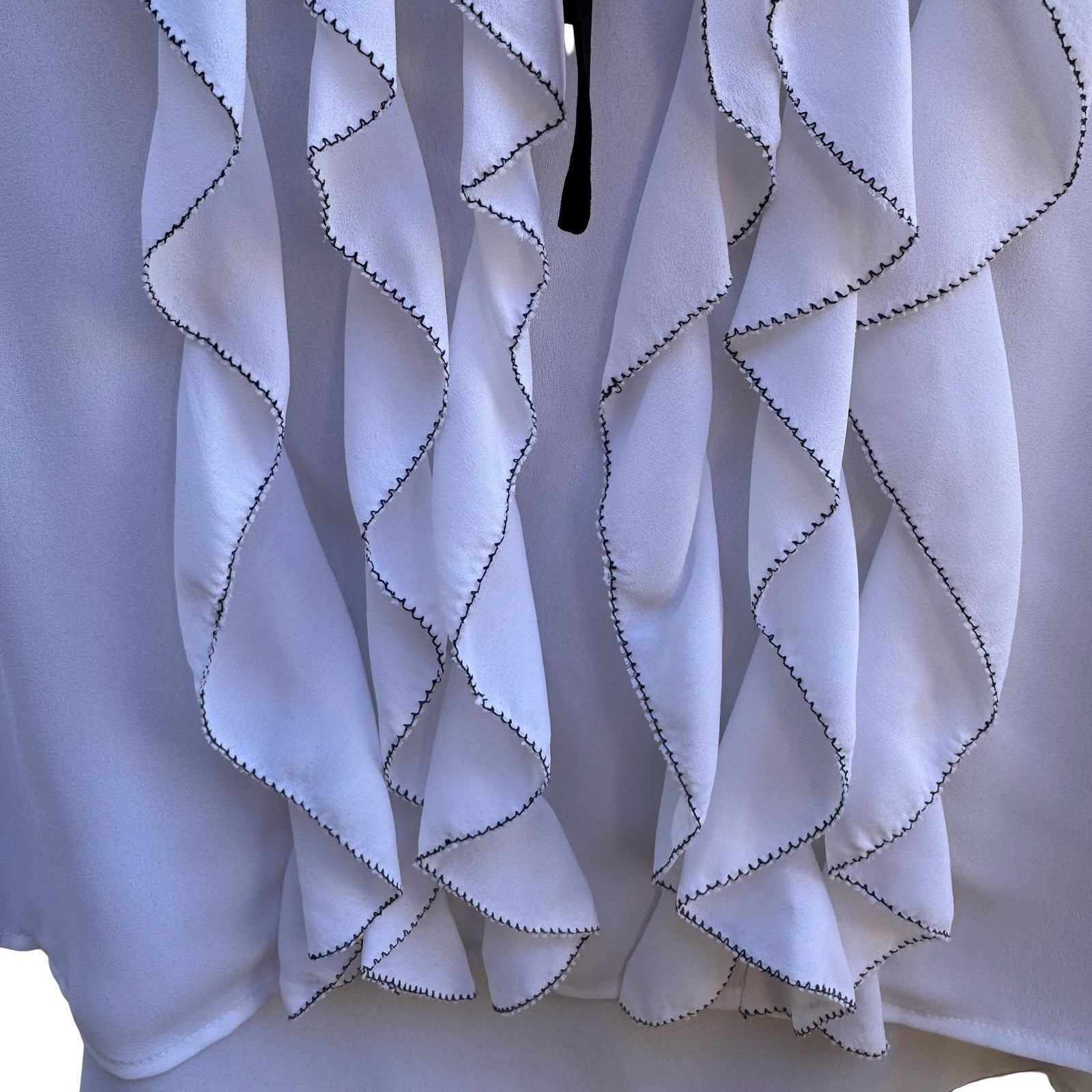 Worthington Coquette Ruffled Romantic Minimalist V-Neck Tie Chiffon Blouse M NWT