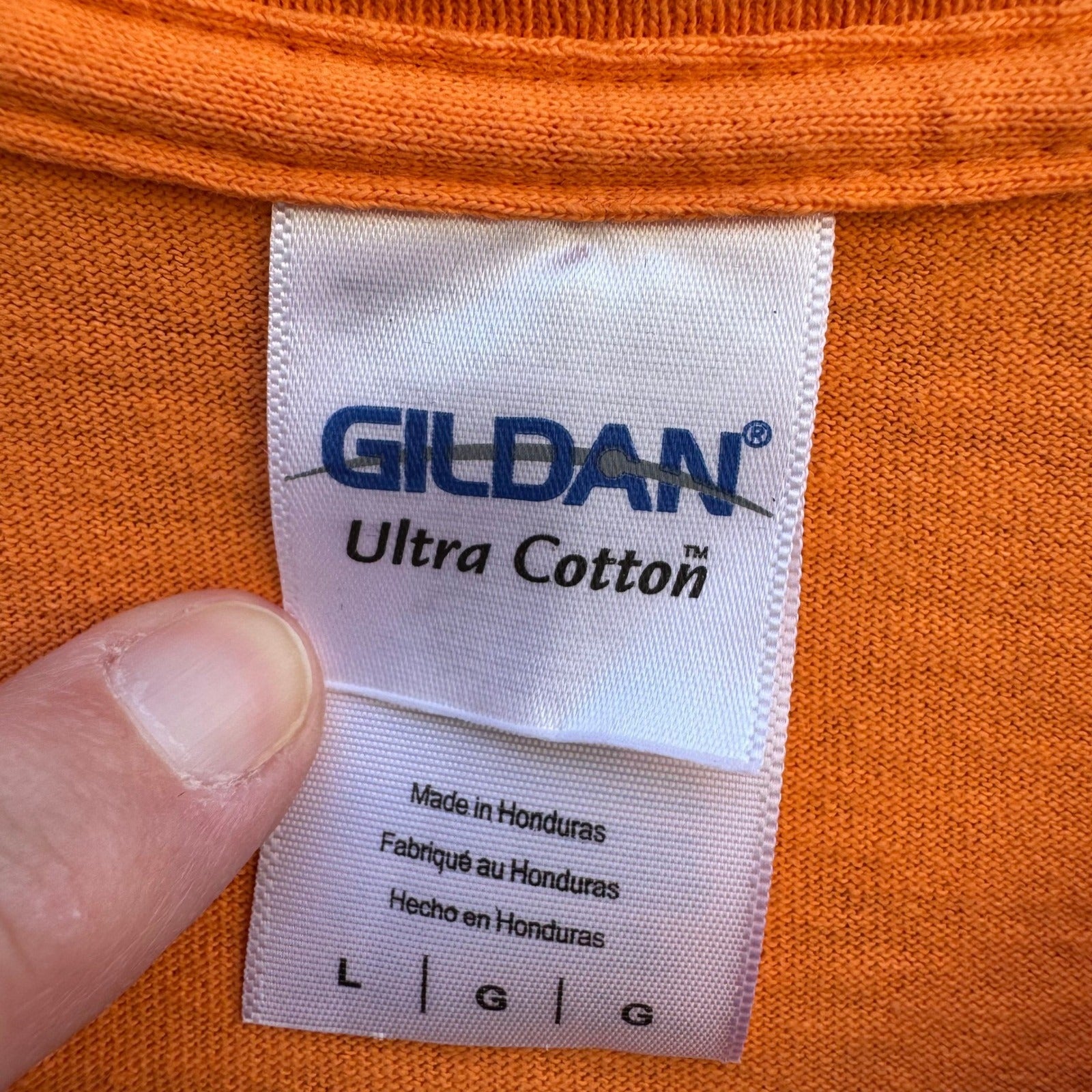 Gildan Ultra Cotton Orange Valley View Casino San Diego Graphic T-Shirt Mens L