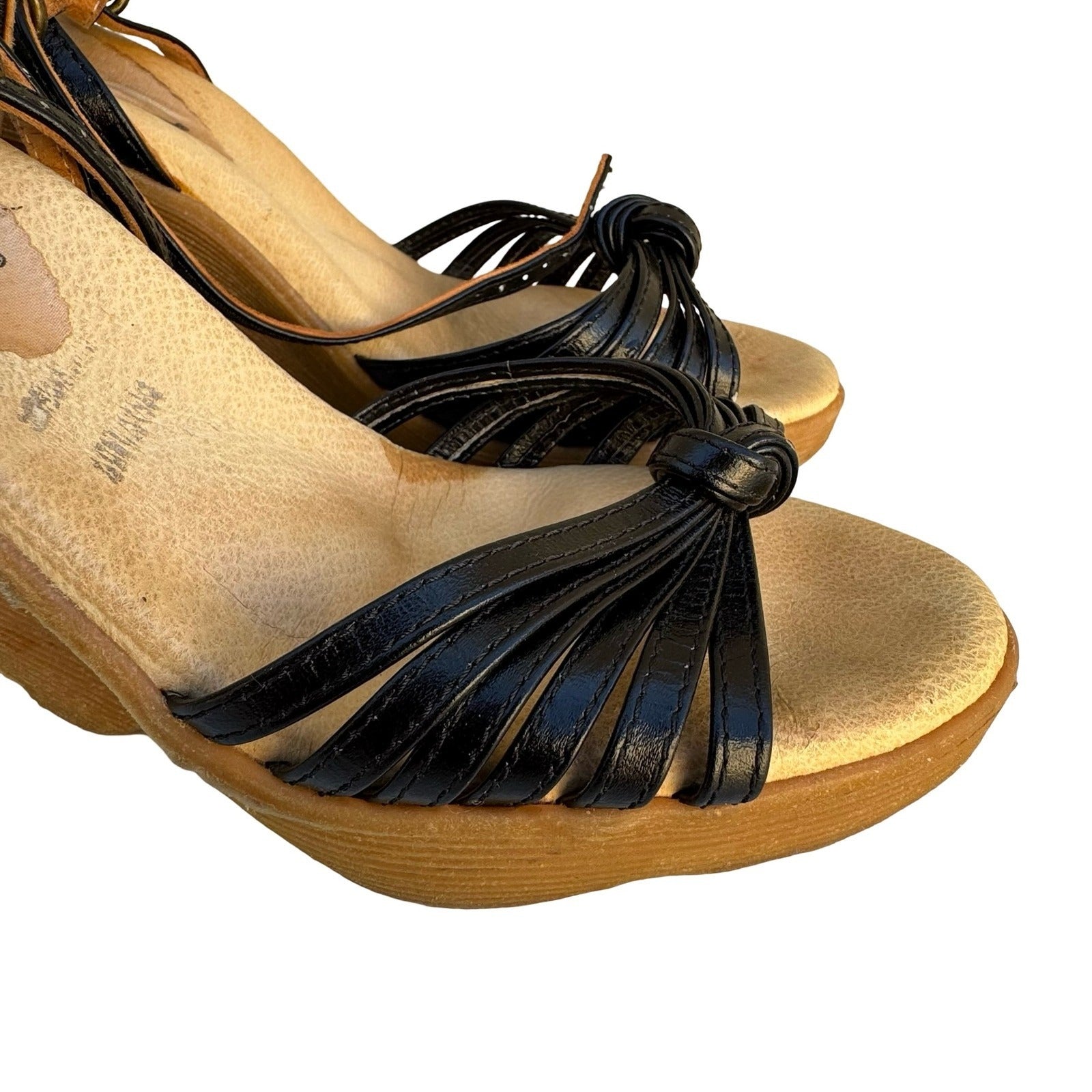 Famolare Yupidu Vintage 70s Black Leather Wavy Wedge Sandal Made in Italy Sze 35
