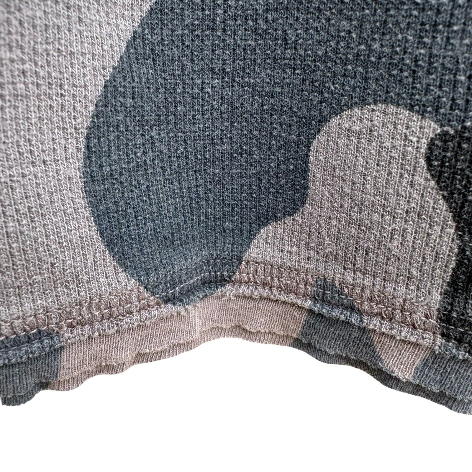 Michael Stars Y2K Grey Camo Waffle Knit Thermal V-Neck Henley Top OS Gorpcore