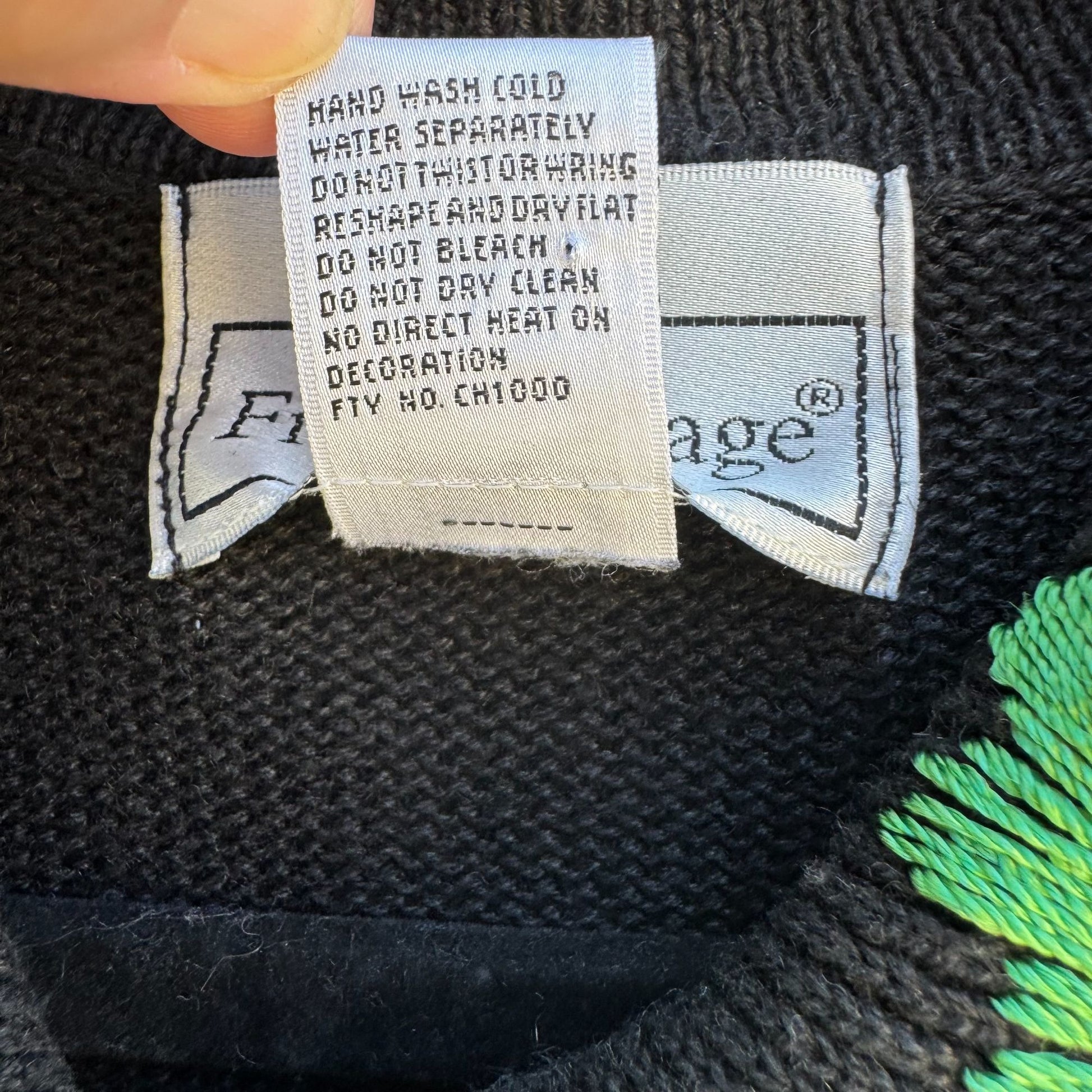 Fitting Image Vintage Womens Beaded Holiday Embroidered Knit Cardigan Sweater 2X