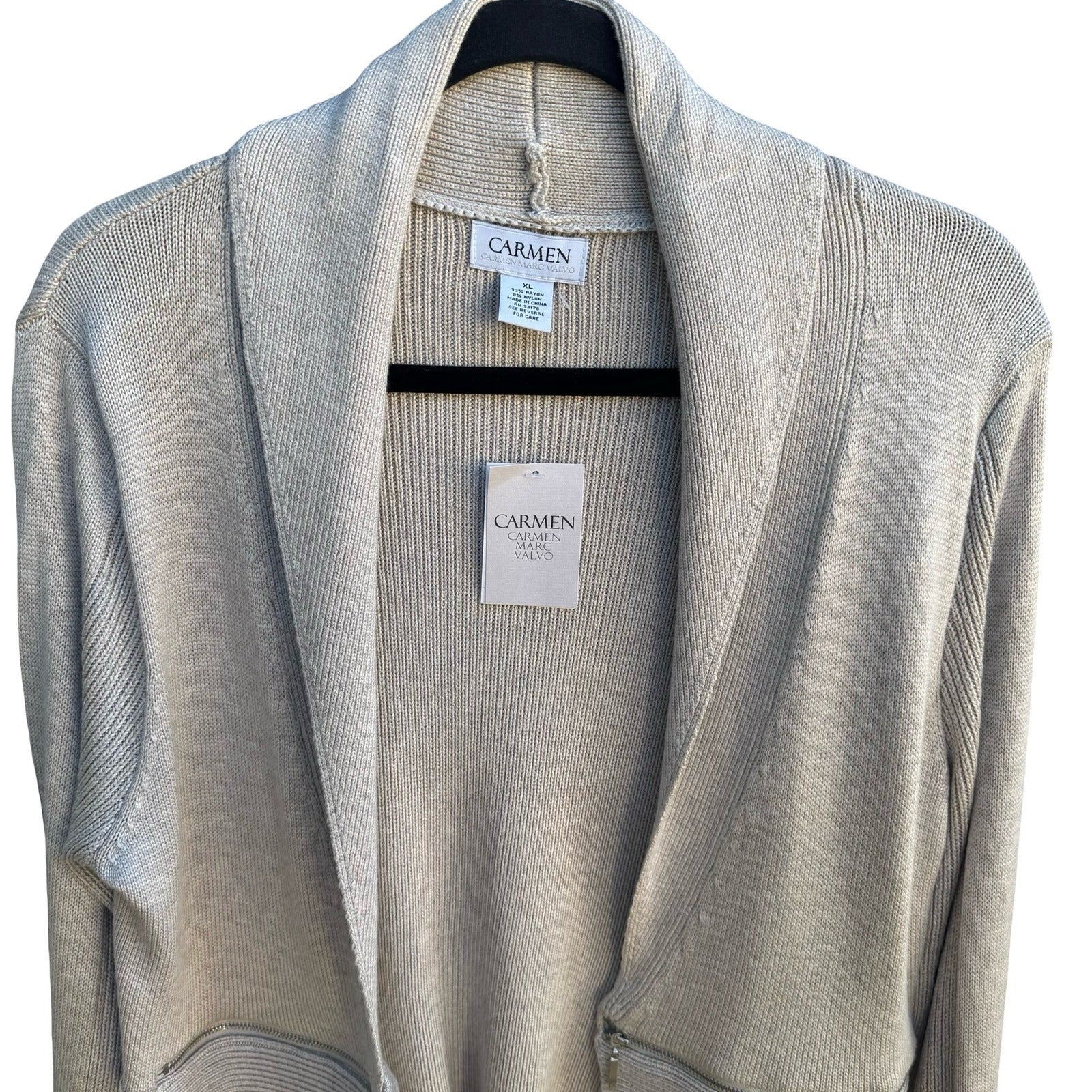 Carmen Marc Valvo Minimalist Quiet Luxury Ribbed Zip Detail Cardigan Tan XL NEW
