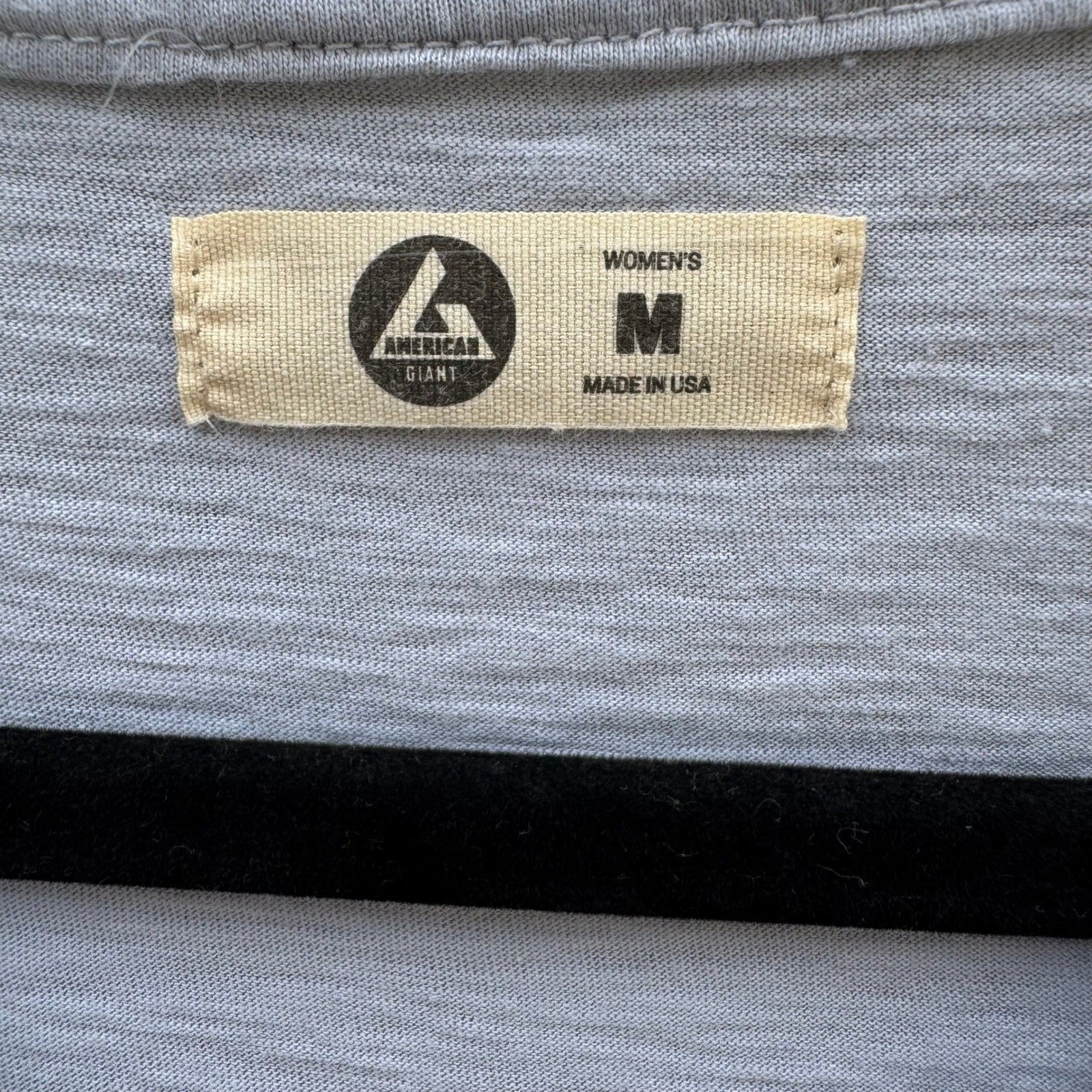 American Giant Womens Gray Supima Cotton V-Neck Short Sleeve T-Shirt Size M USA