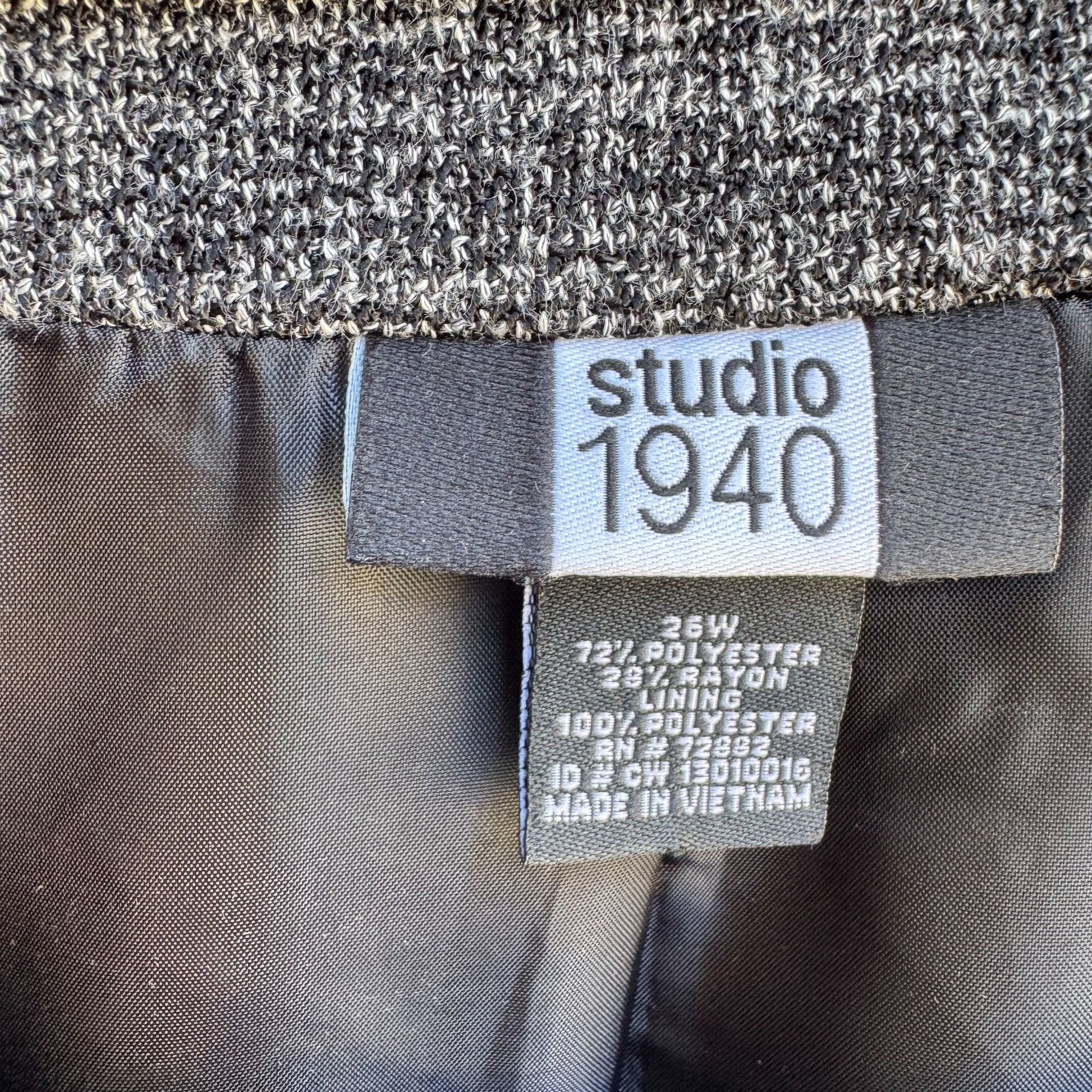 Studio 1940 Womens Plus Size Gray Scoop Neck Two Button Tweed Blazer Jacket 26W