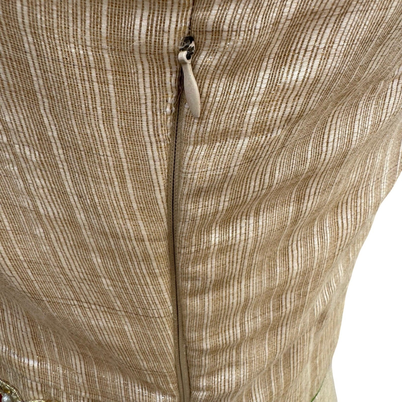 Bollywood Elegant Formal Gold Texture Floral Lace Beaded Sleeveless Kurta Tunic