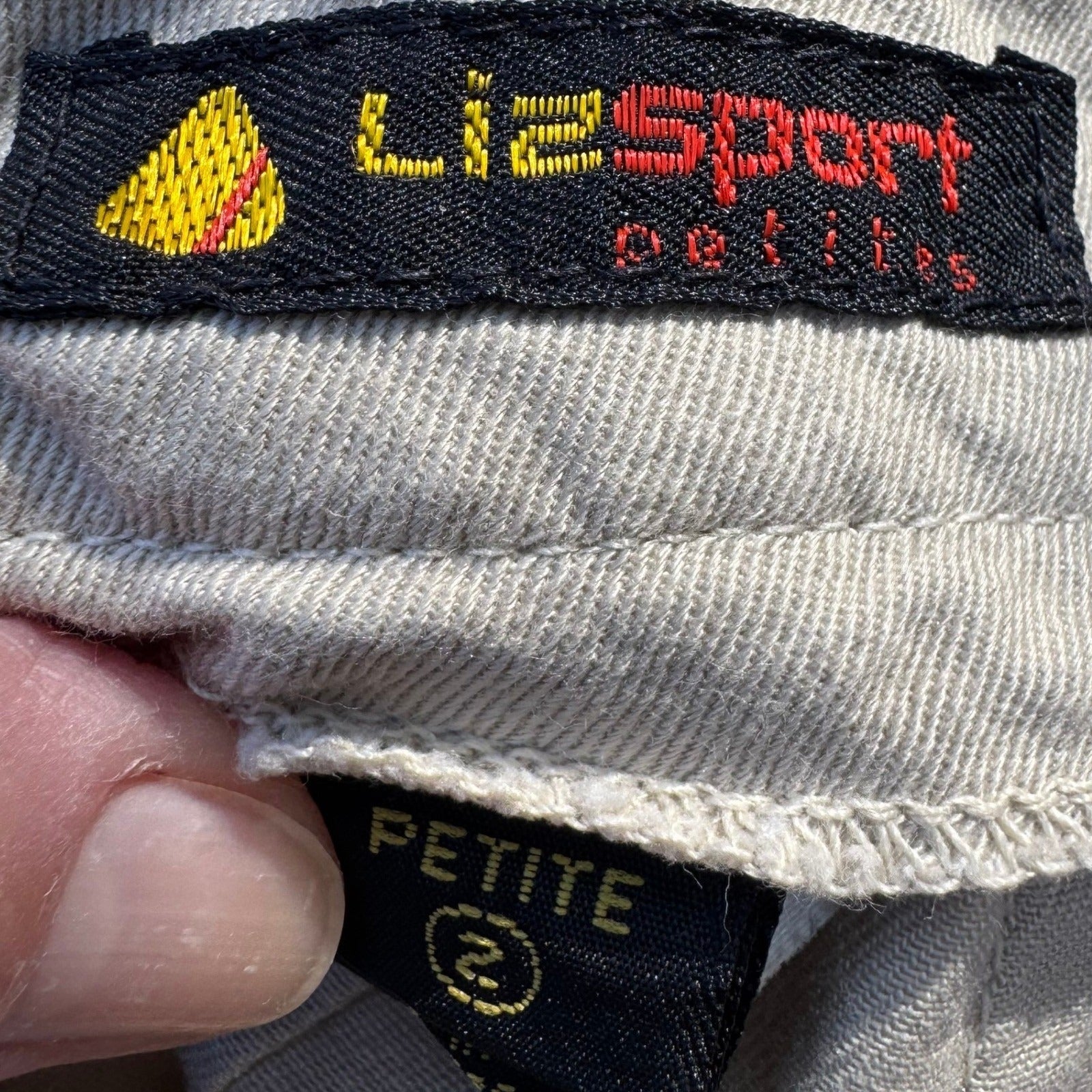 LizSport Vintage 80s Khaki Cotton V-Yoke Pencil Mini Skirt Tan Sz 2P USA Made