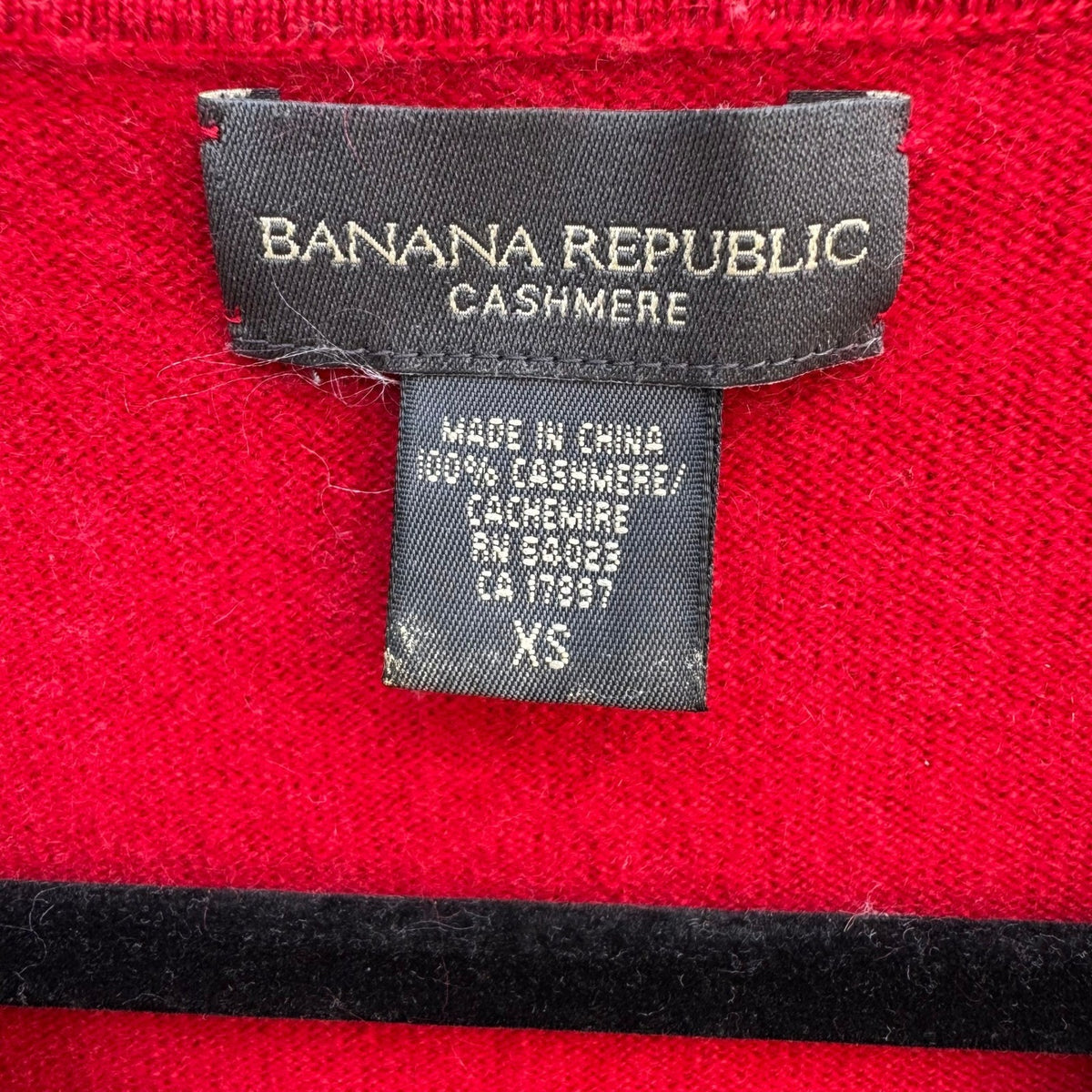 Banana Republic 100% Cashmere Minimalist Quiet Luxury Knit Sweater Tomato Red XS
