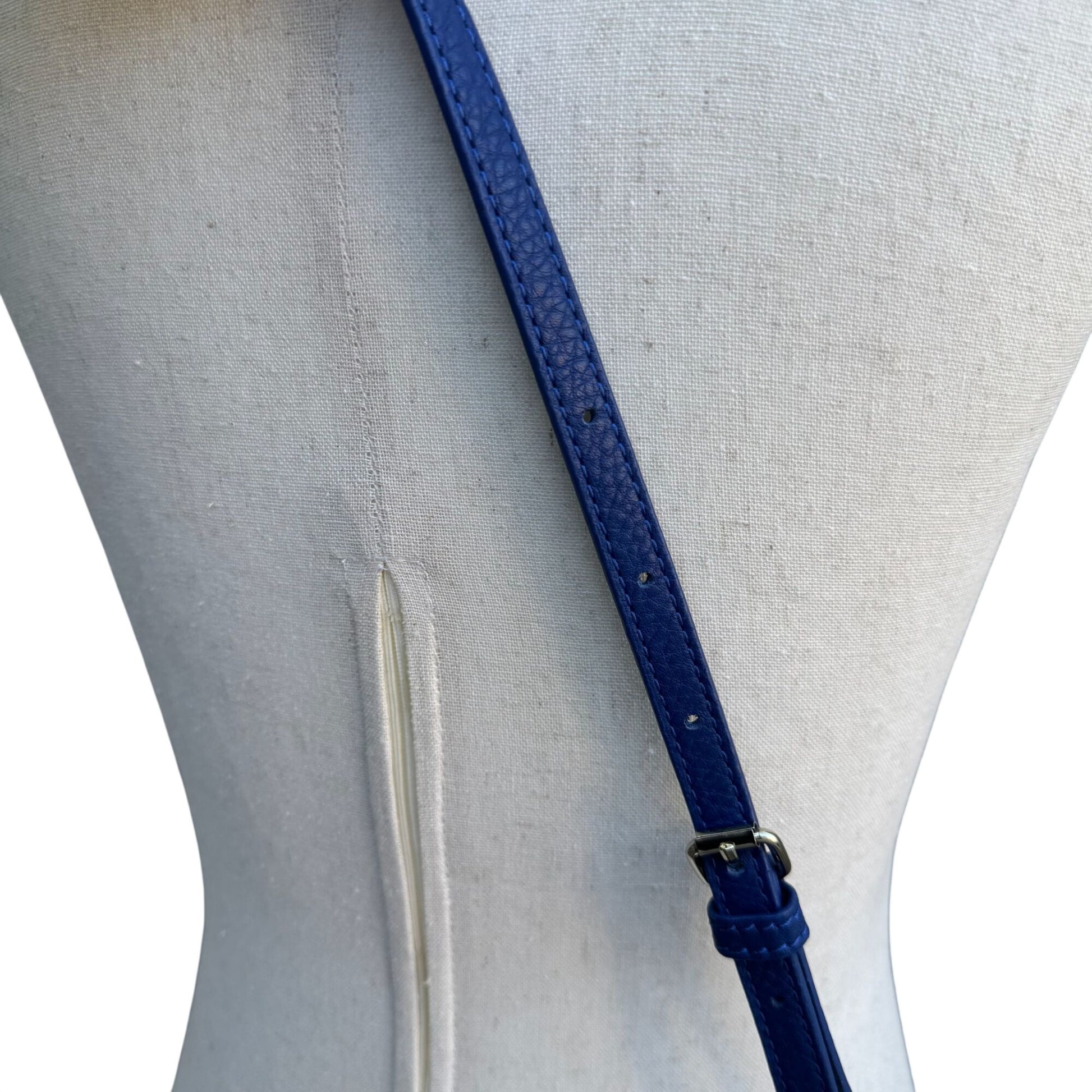 Isaac Mizrahi Crossbody Genuine Leather Bag Blue Tassel Adjustable Strap New