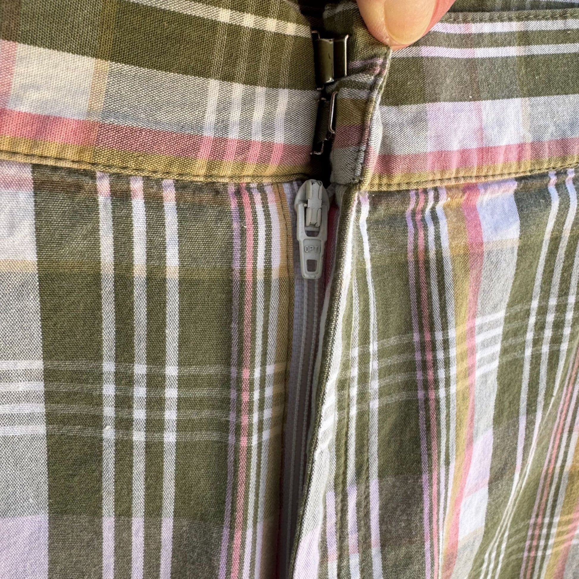 Sag Harbor Womens Green Pink Plaid Cotton Golf Preppy Bermuda Flat Front Shorts 16