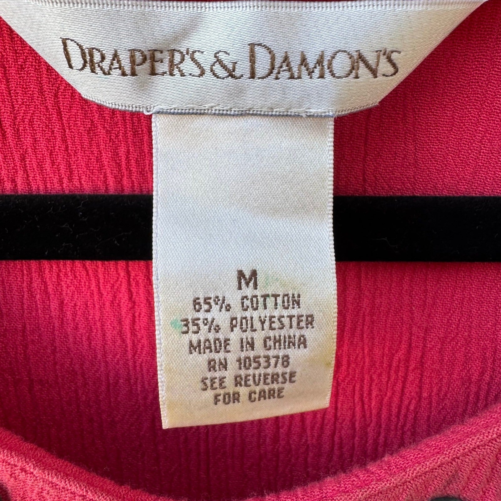 Drapers & Damons Womens M Pink Crinkle 2 Piece Set Studded V-Neck Top & Pants
