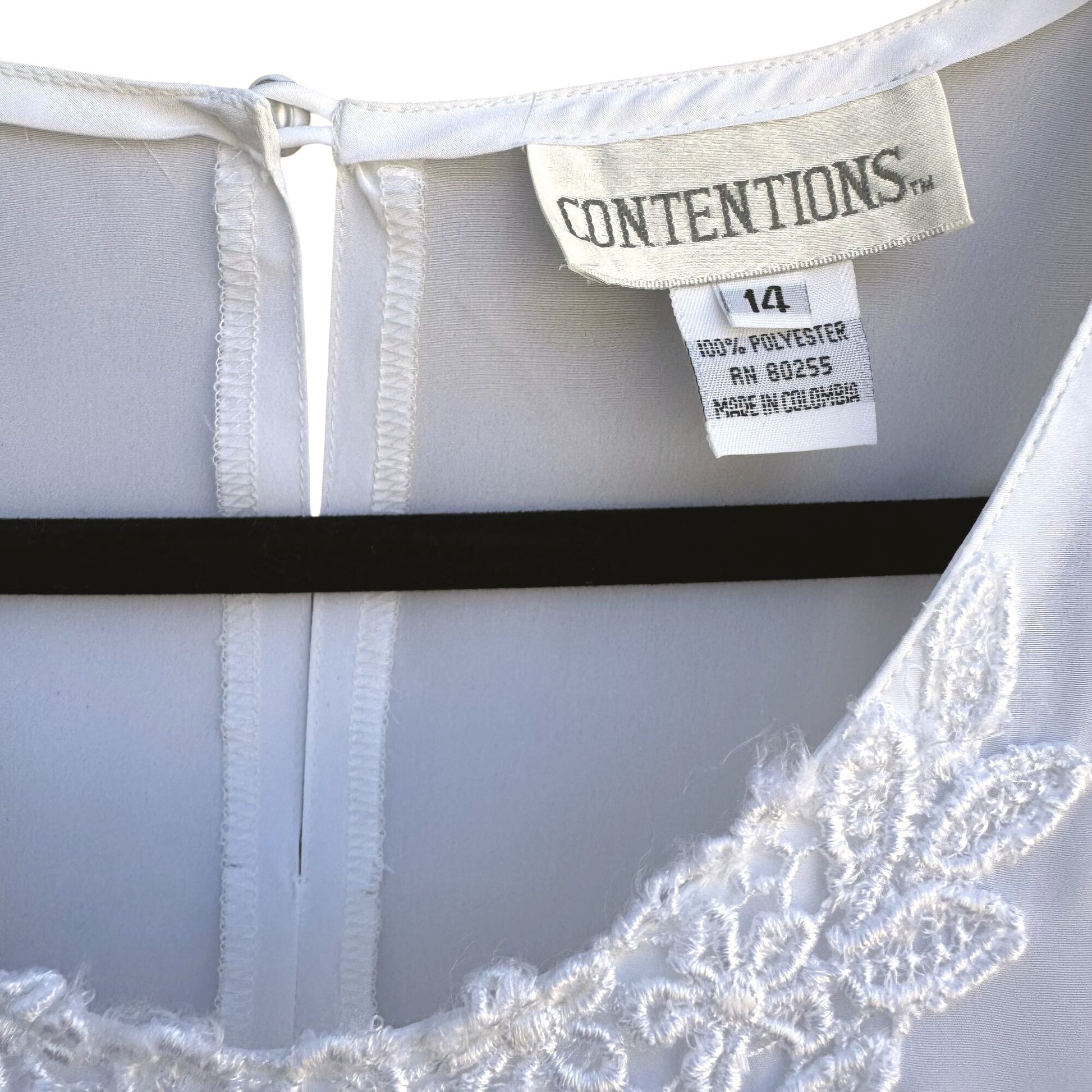 Contentions Womens White Short Sleeve Embroidered Neck Light Flowy Blouse 14