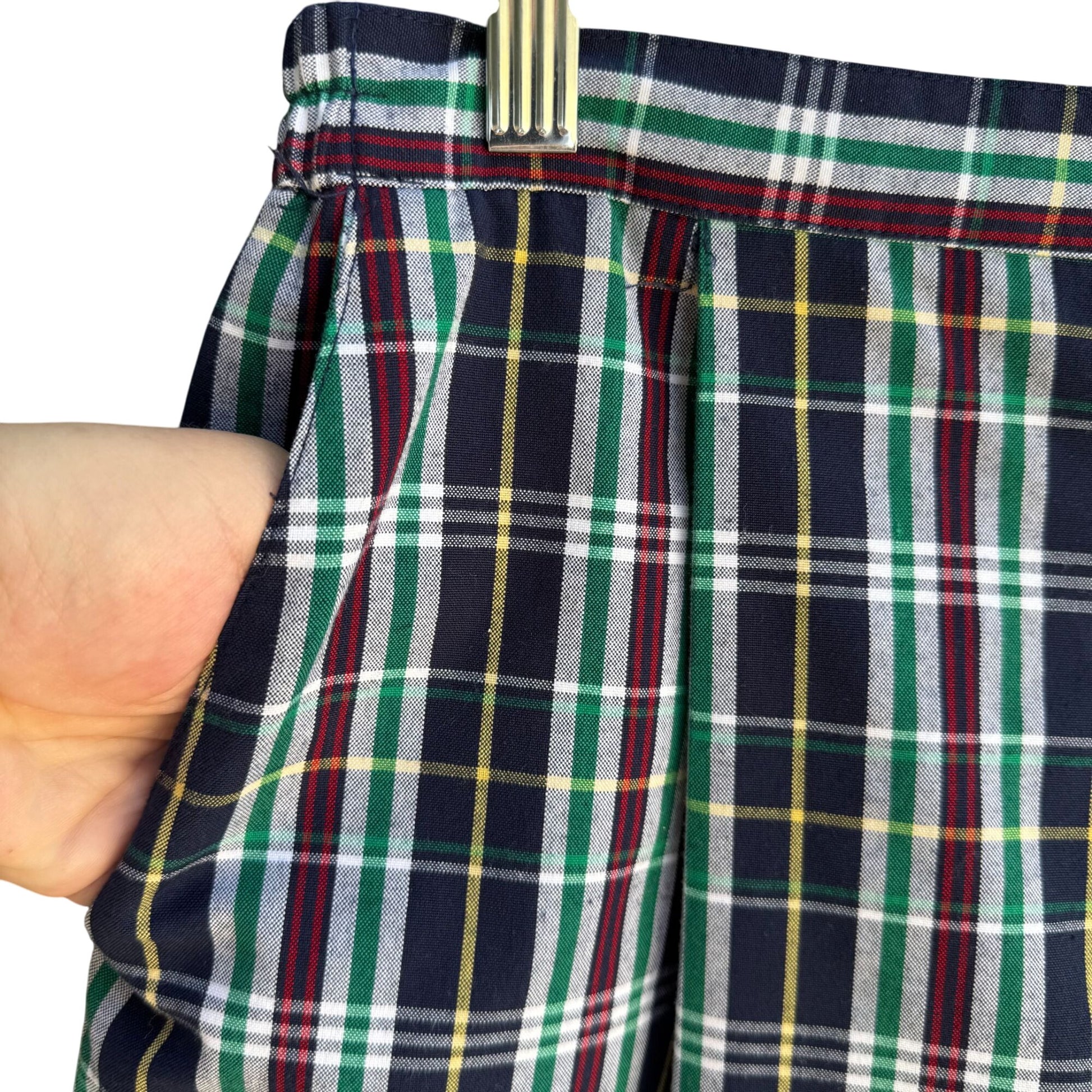 Alfred Dunner Vintage Womens Preppy Plaid Golf Side Elastic Bermuda Shorts 14