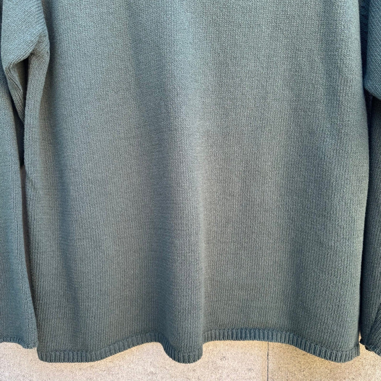 Jones New York Sport Vintage Sage Green Polo V-Neck Sweater Long Sleeve P/S