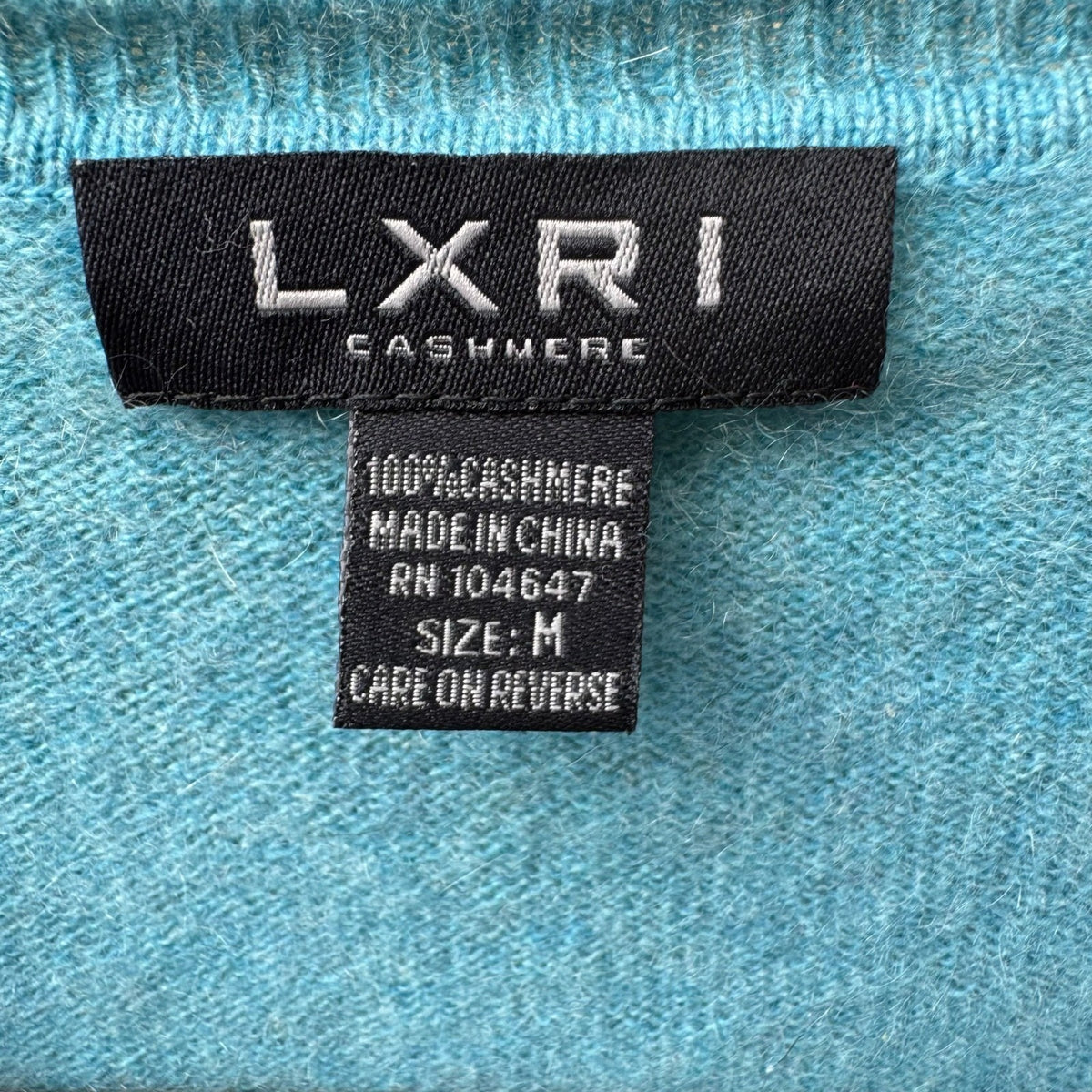 LXRI 100% Cashmere Quiet Luxury Preppy Coastal Minimalist Sweater Turquoise M