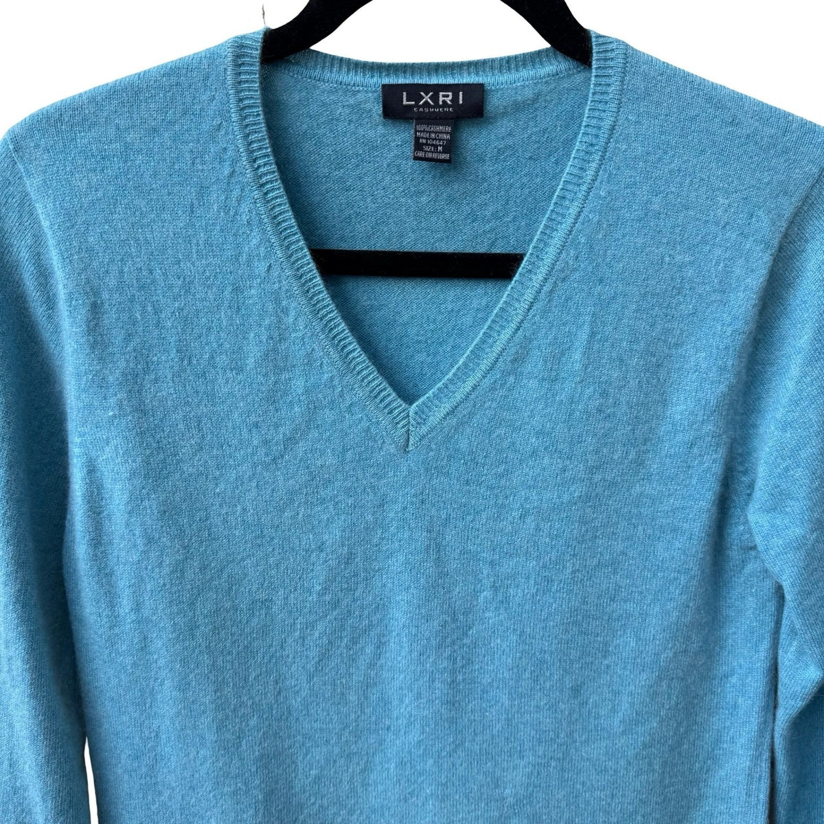 LXRI 100% Cashmere Quiet Luxury Preppy Coastal Minimalist Sweater Turquoise M