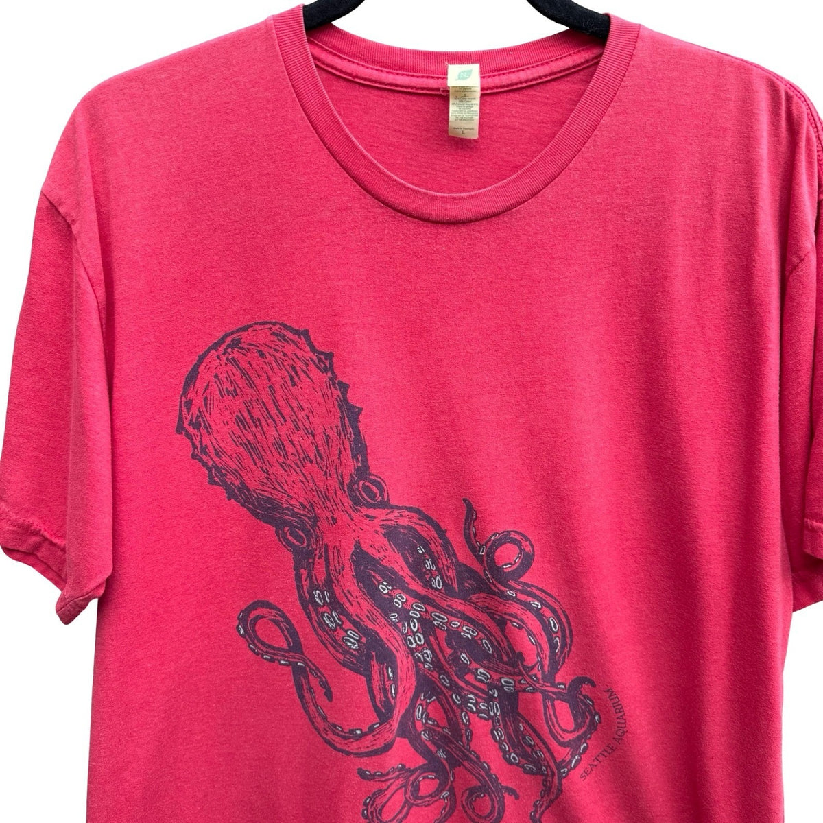 Next Level Seattle Marine Aquarium Octopus Graphic Tee Red Mens L Sustainable