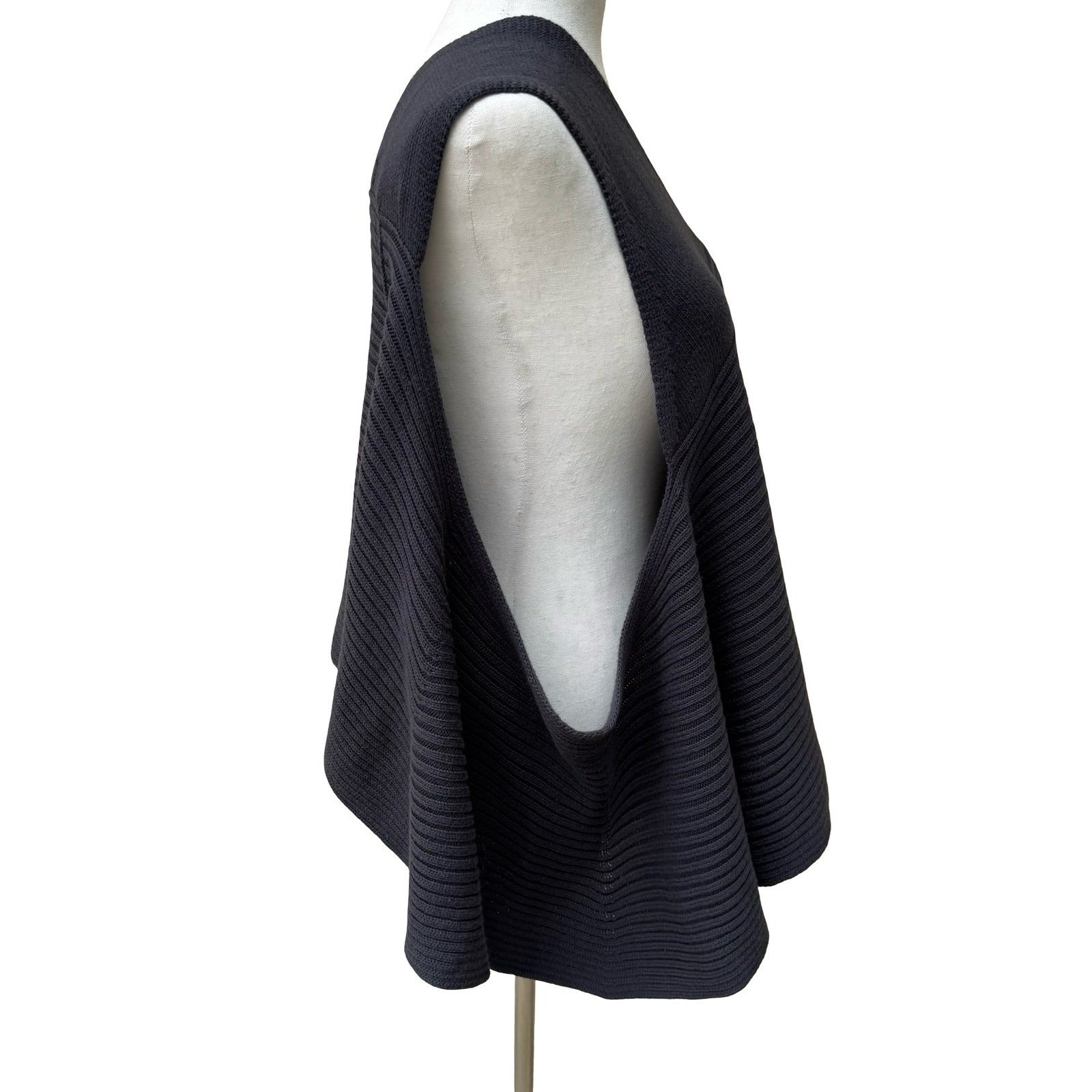 Laurie B Anthropologie Y2K Avant Garde Asymmetric Knit Poncho Sweater Lagenlook