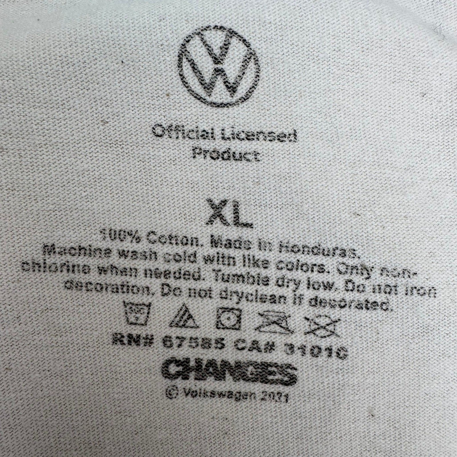 Volkswagen Rabbit Extreme Racing Graphic Tee XL Cream Cropped Boxy VW Car Shirt