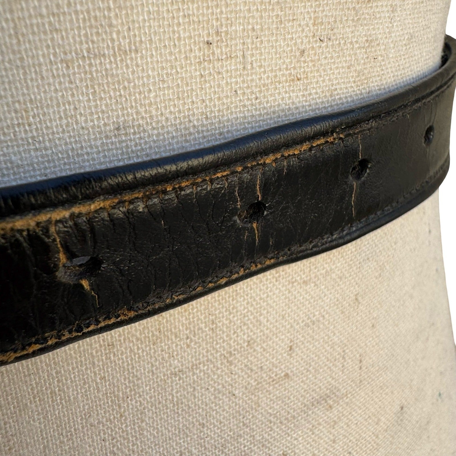 Anne Klein for Calderon Vintage Black Leather Asymmetrical Crossover Belt S 8241
