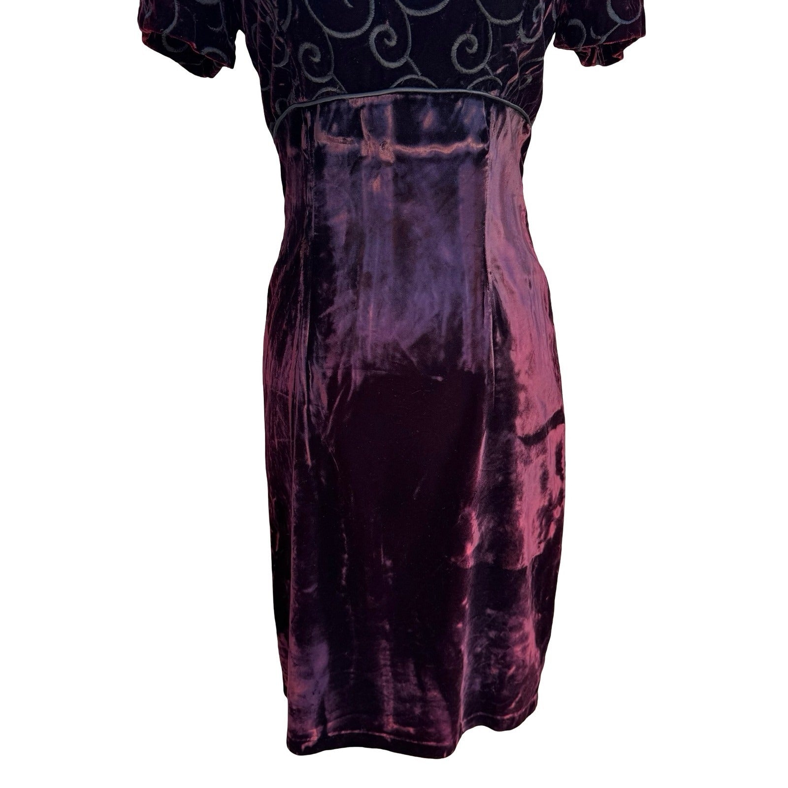 Maggy London Vintage 90s Burgundy Velvet Embroidered Sheath Dress Square Neck 4