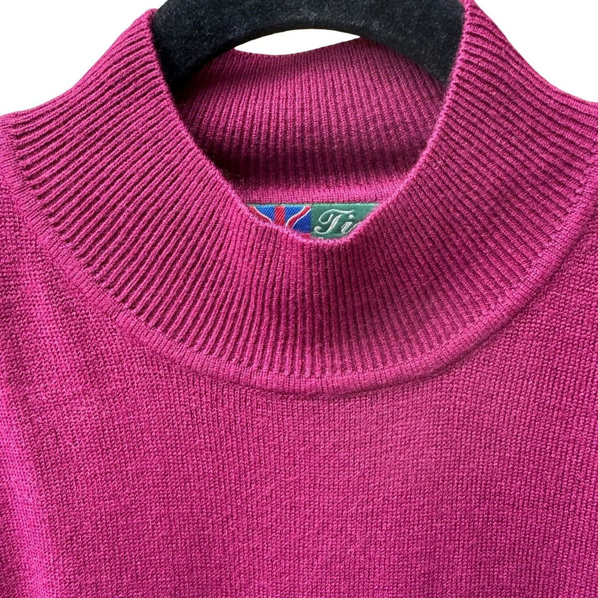 Tina Vintage 100% Pure Scottish Cashmere Quiet Luxury Preppy Sweater Pink L