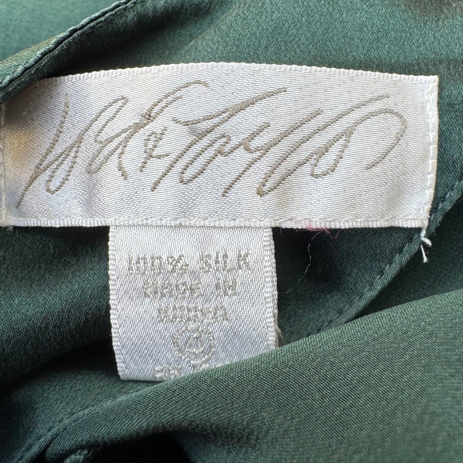 Lord & Taylor Emerald Green 100% Silk Blouse Long Sleeve Shoulder Pads Vintage