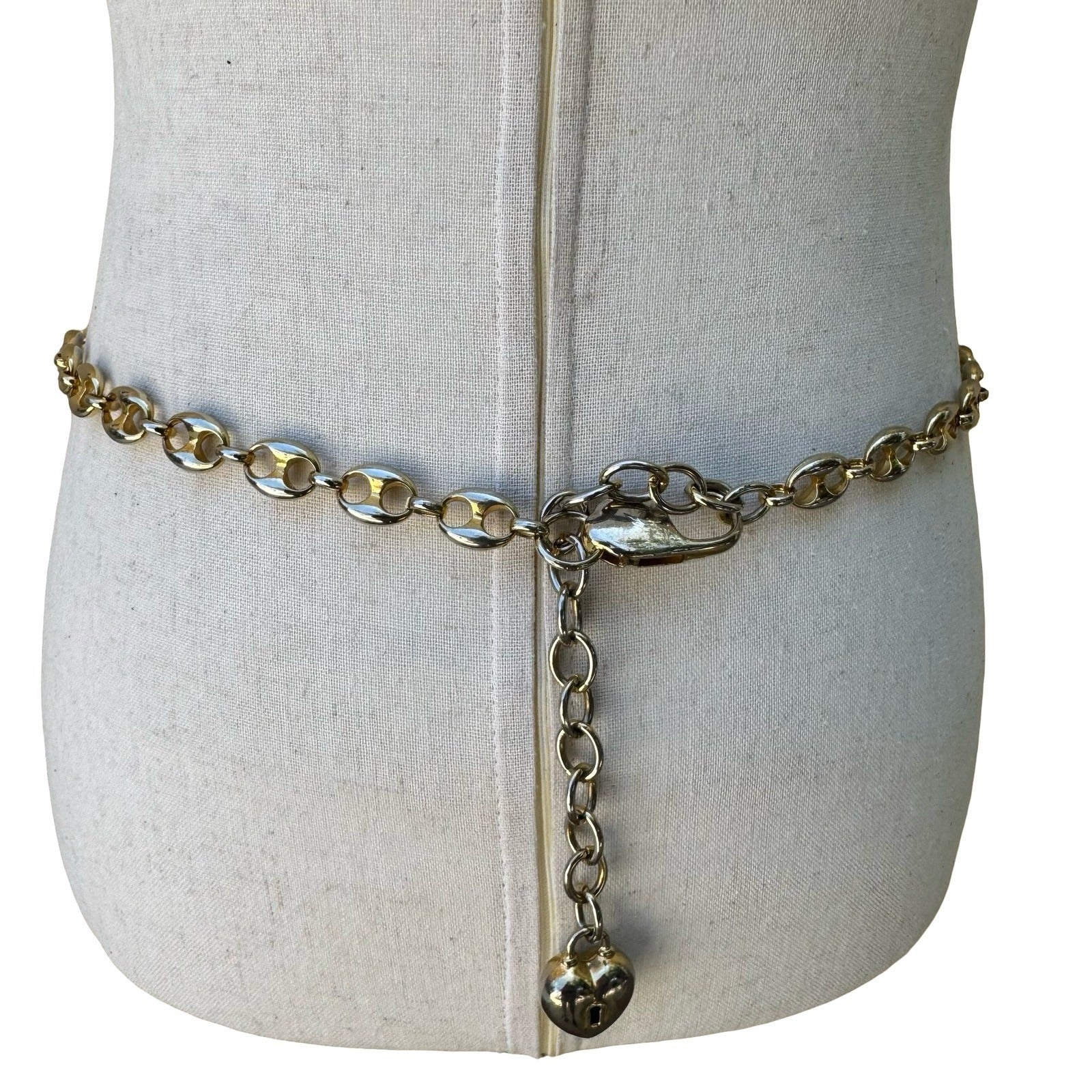 Vintage Y2K Glam Gold Tone Heart Charm Locket Dangle Link Chain Belt Adjustable