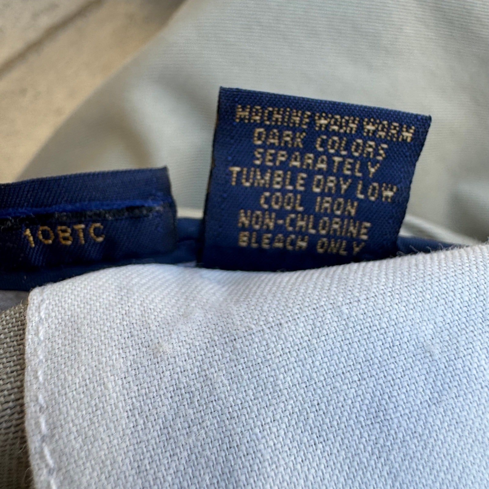 Tommy Hilfiger Vintage 90s Preppy Pleated Old Money Chino Pants Khaki Mens 34x30