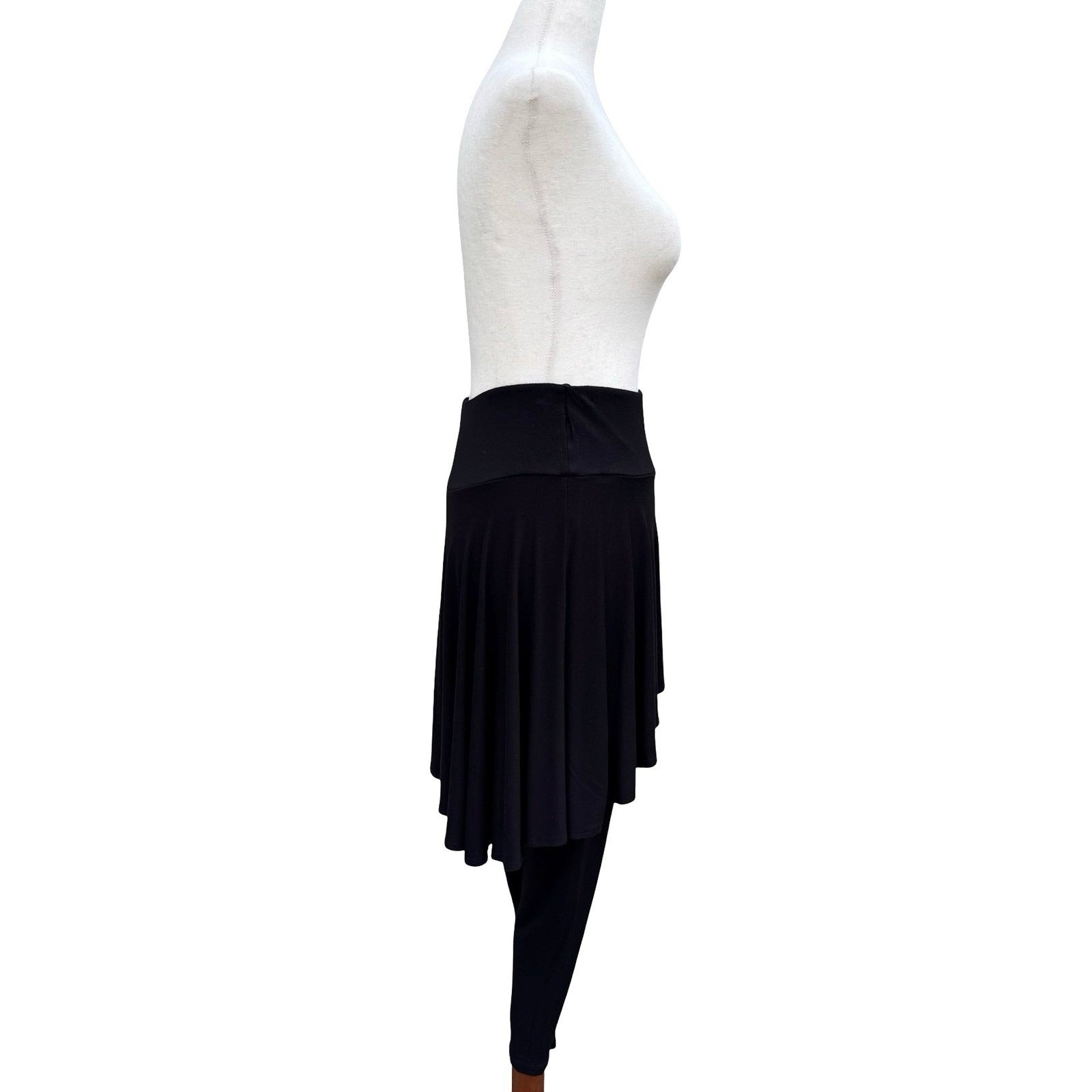 The Pyramid Collection Vintage 80s Black Skirted Leggings High Low Flare Skirt M